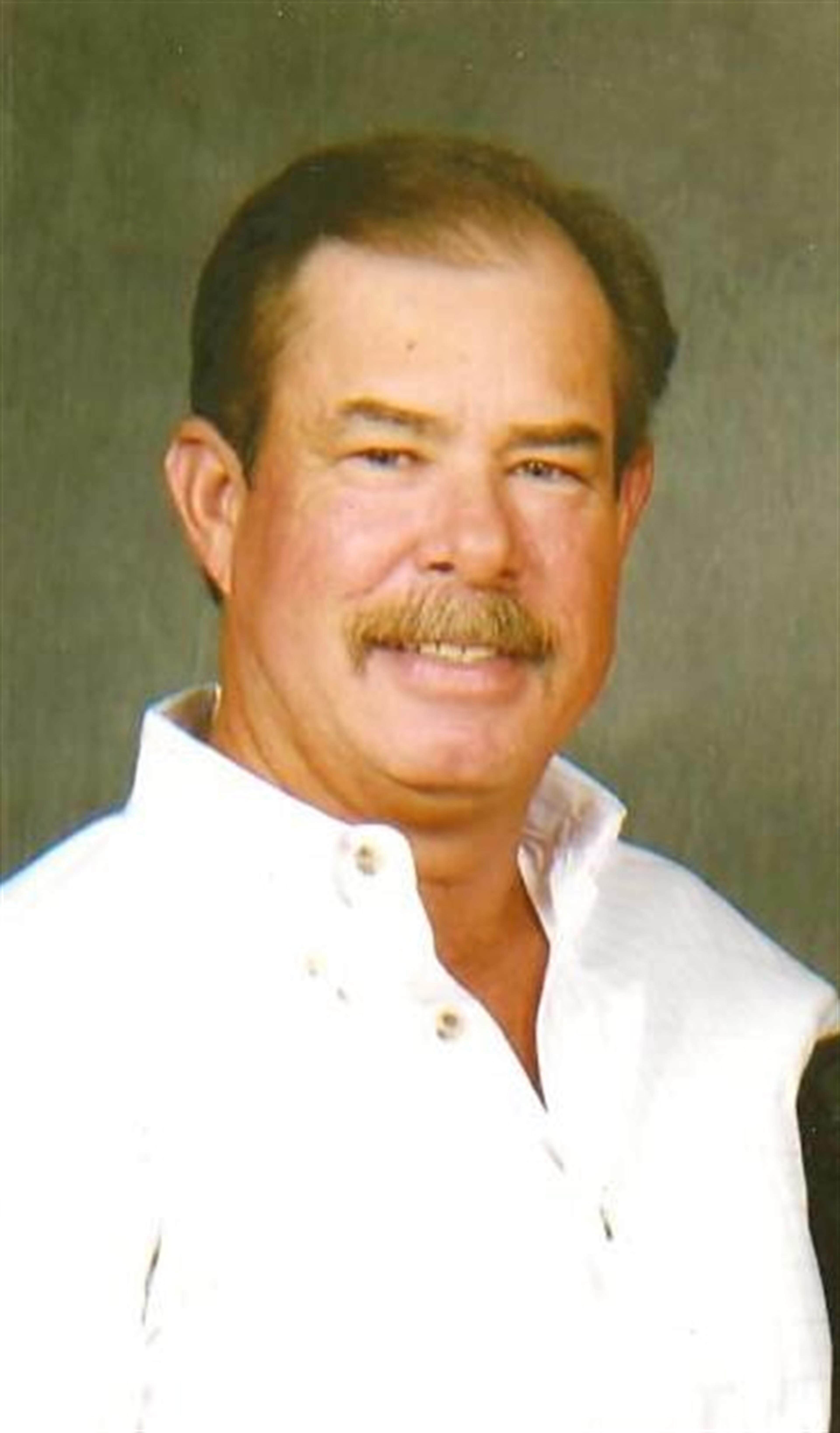 Monte Ray Curtis