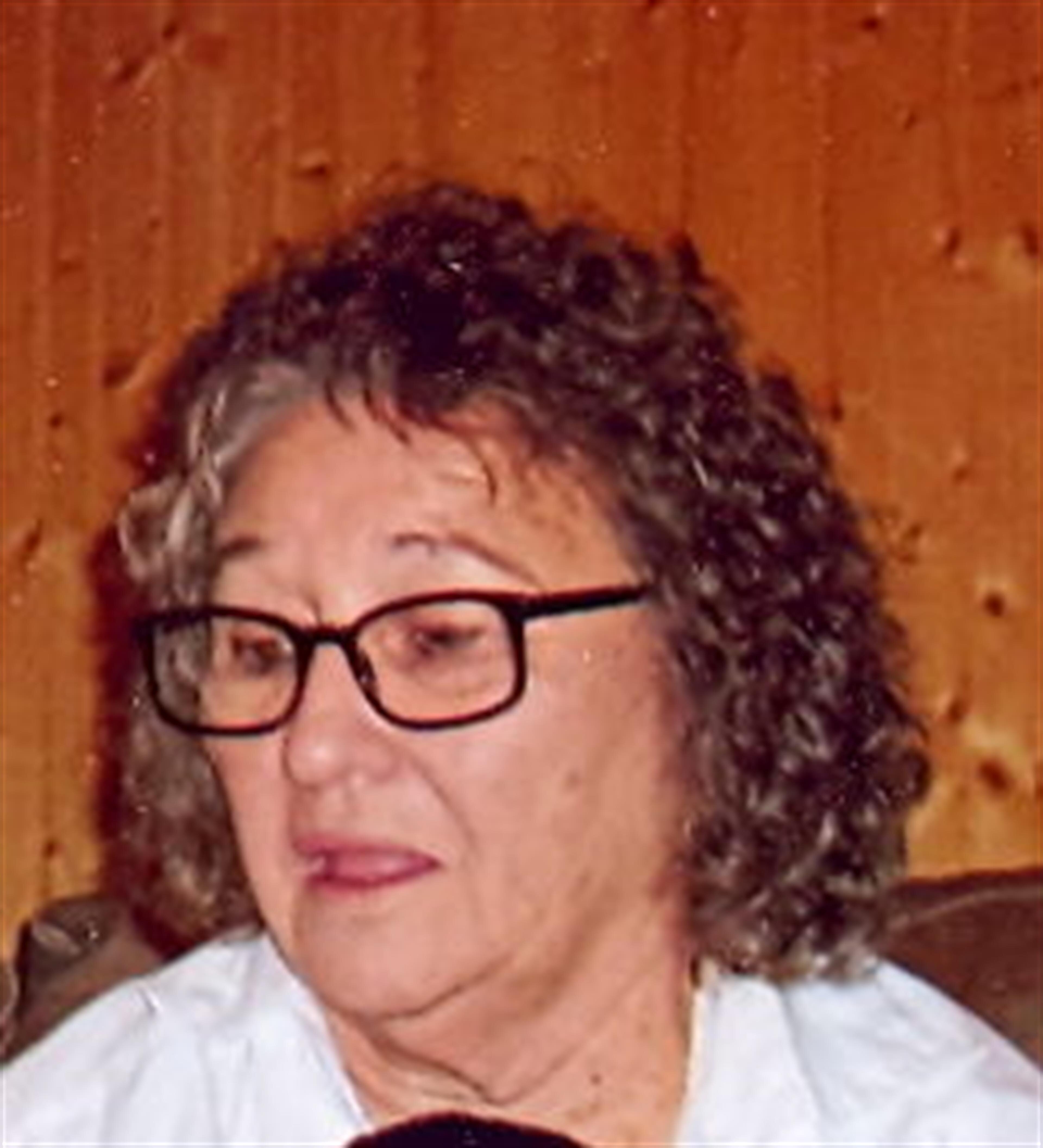 Mrs Bessie Jewel Robinson