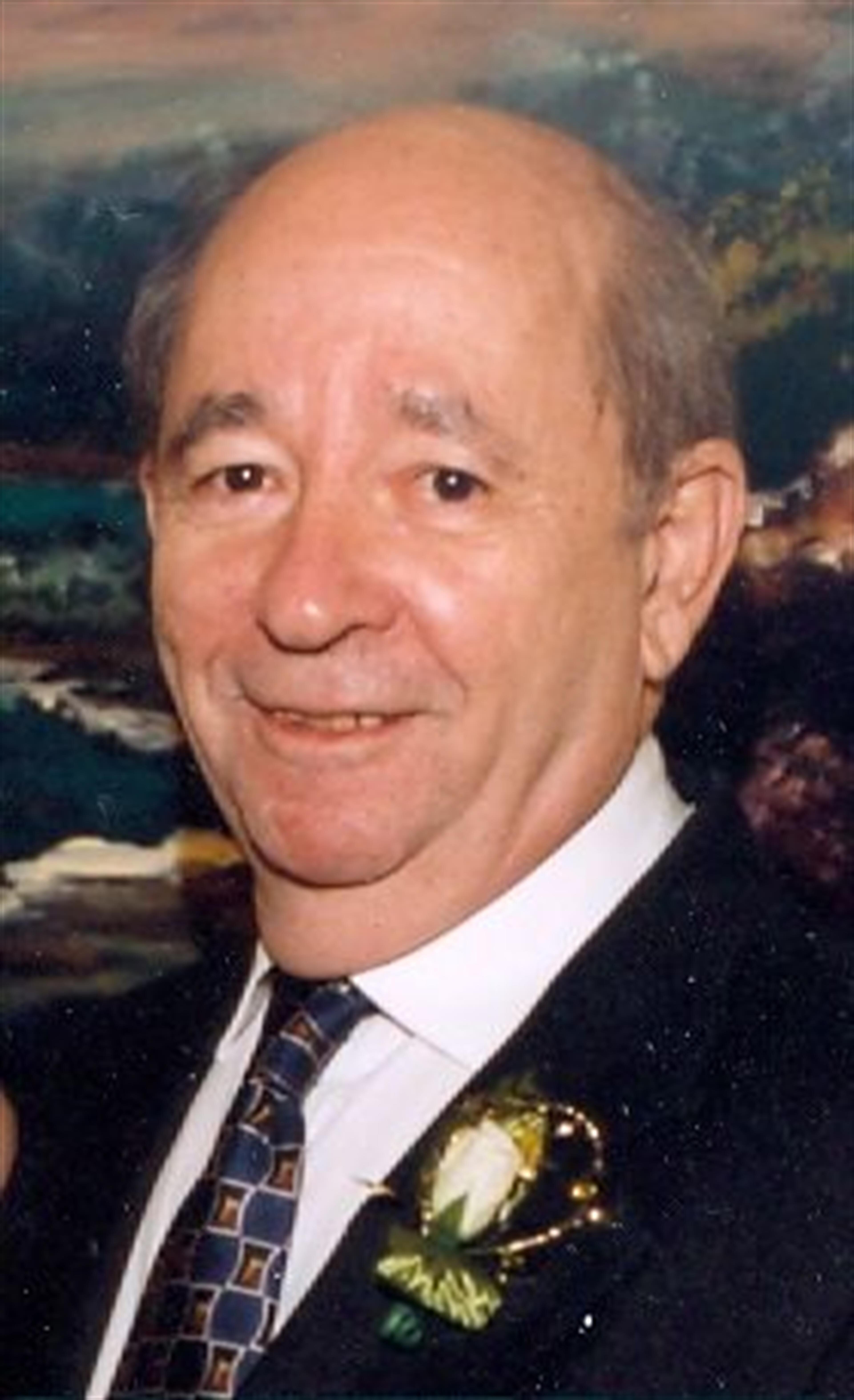 Mr. David Fenton