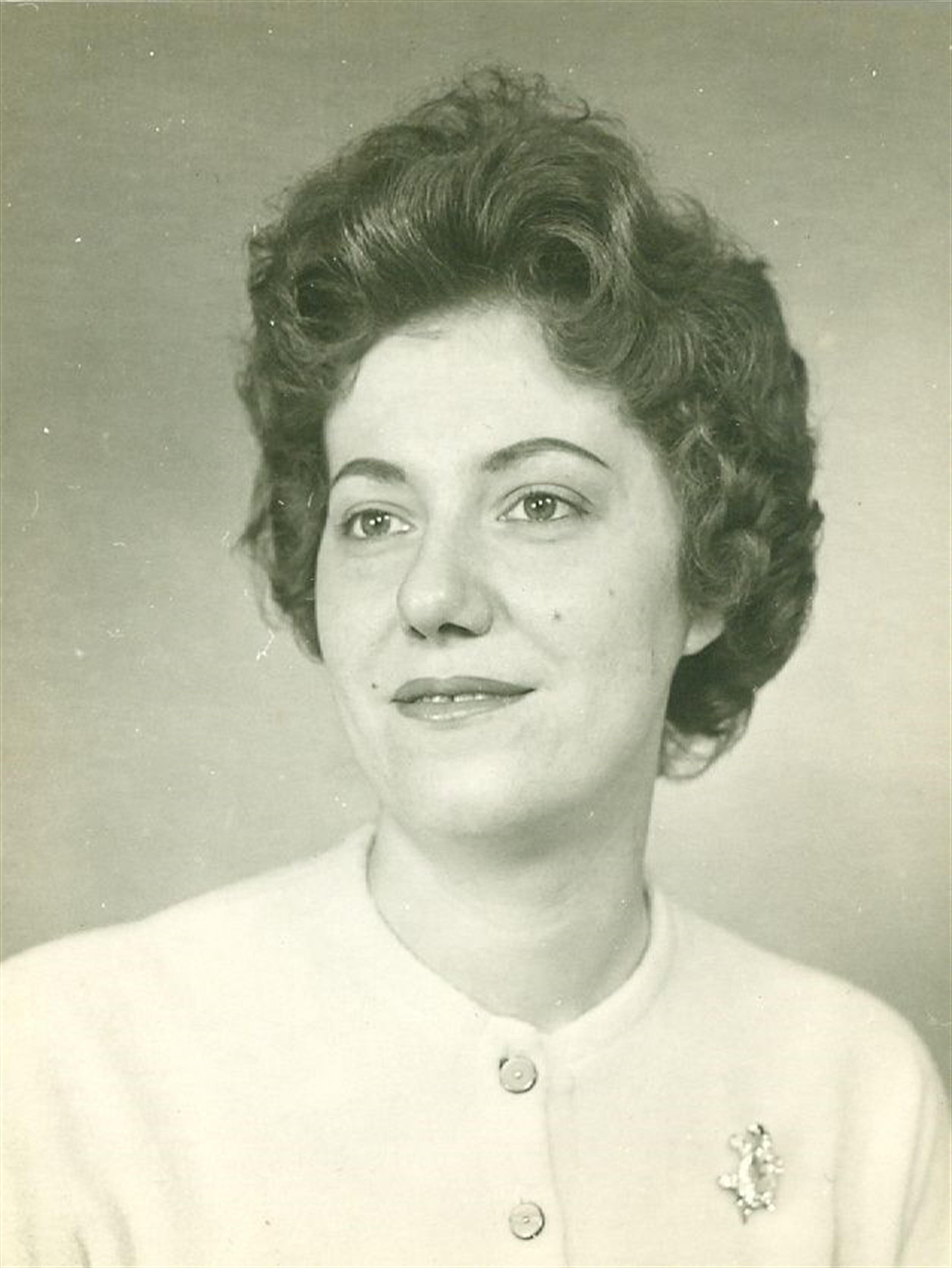 Shirley I Graham