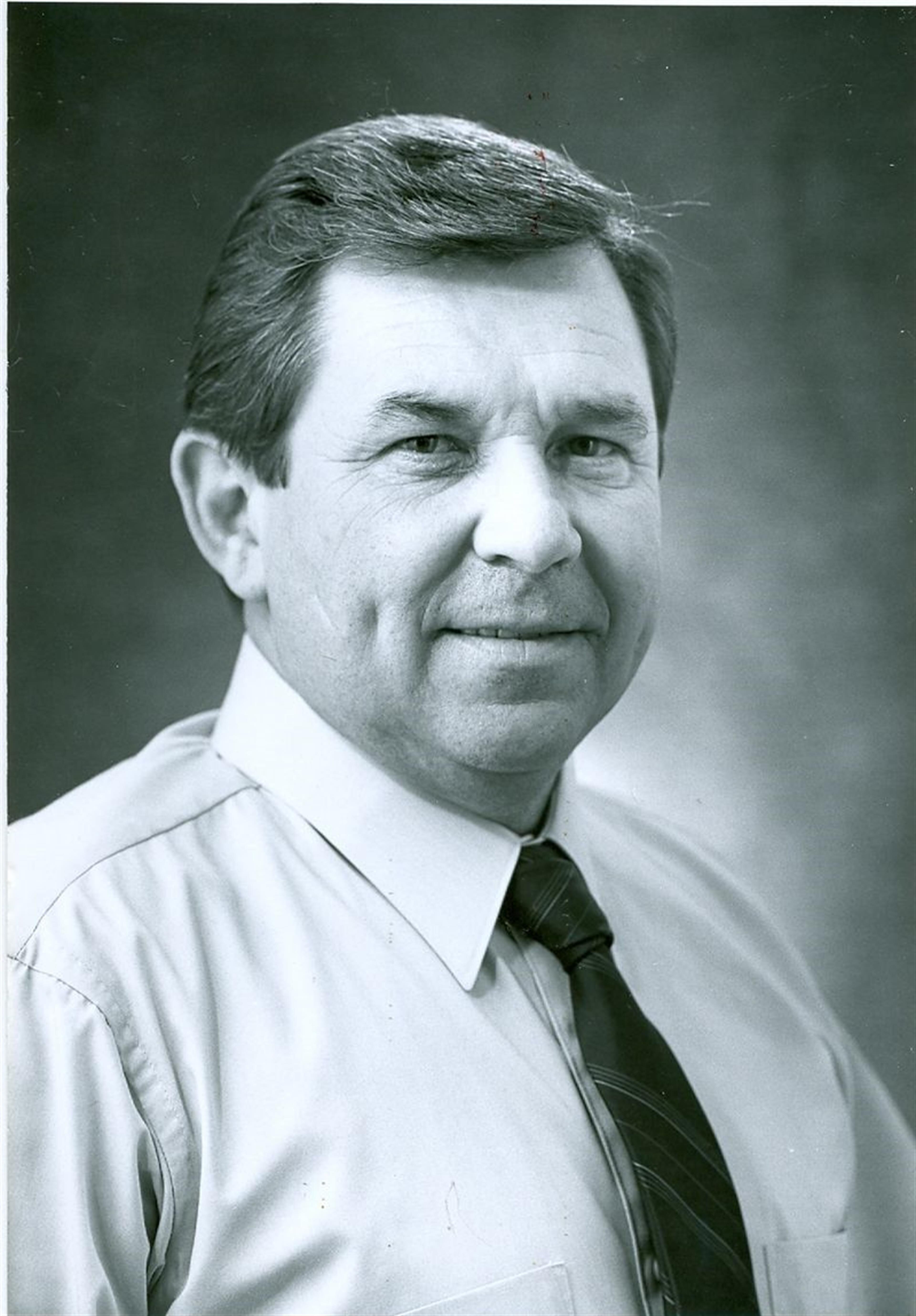 Mr. Aras Leon Van Bibber