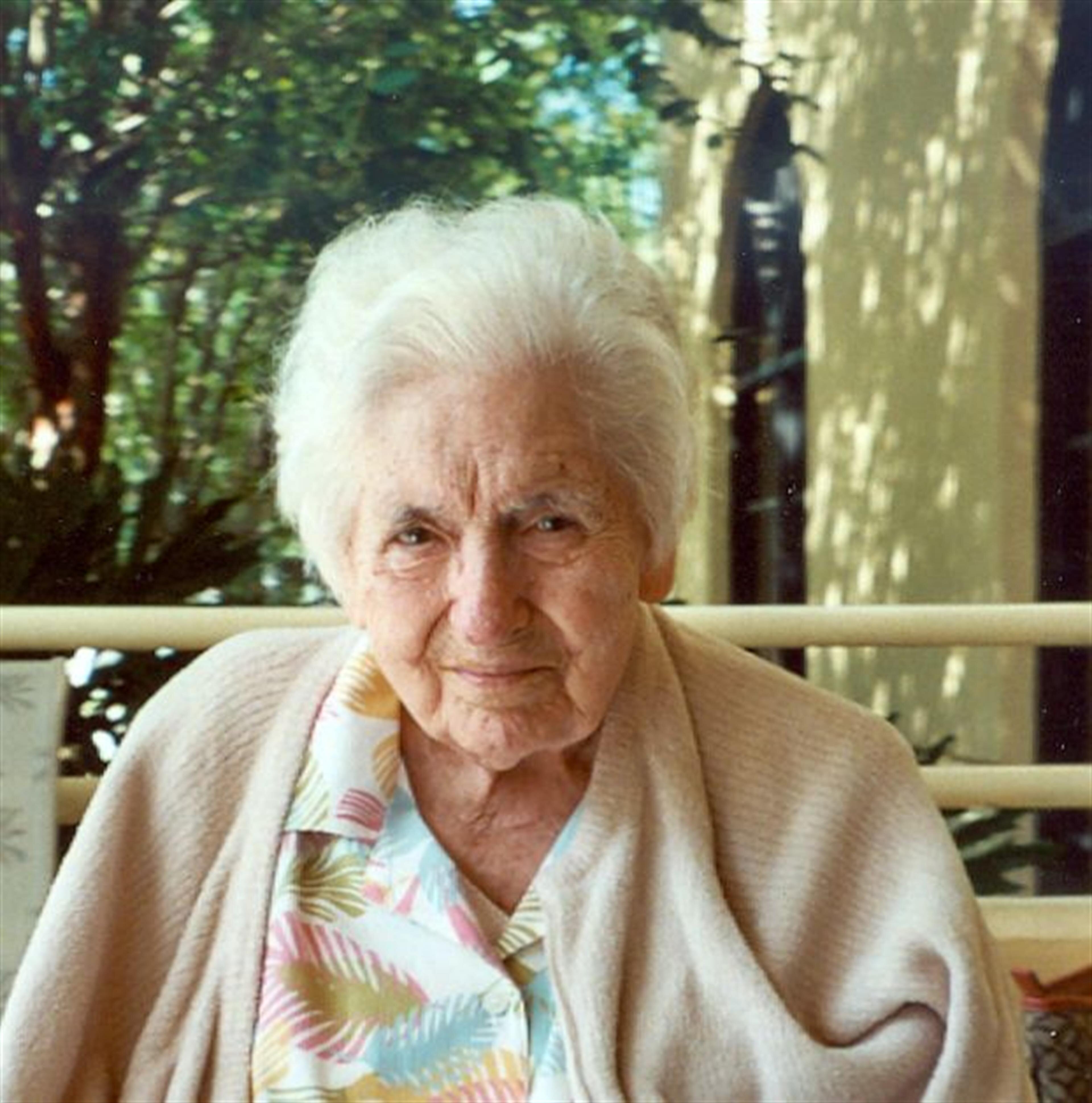 Ruth W Kruchten