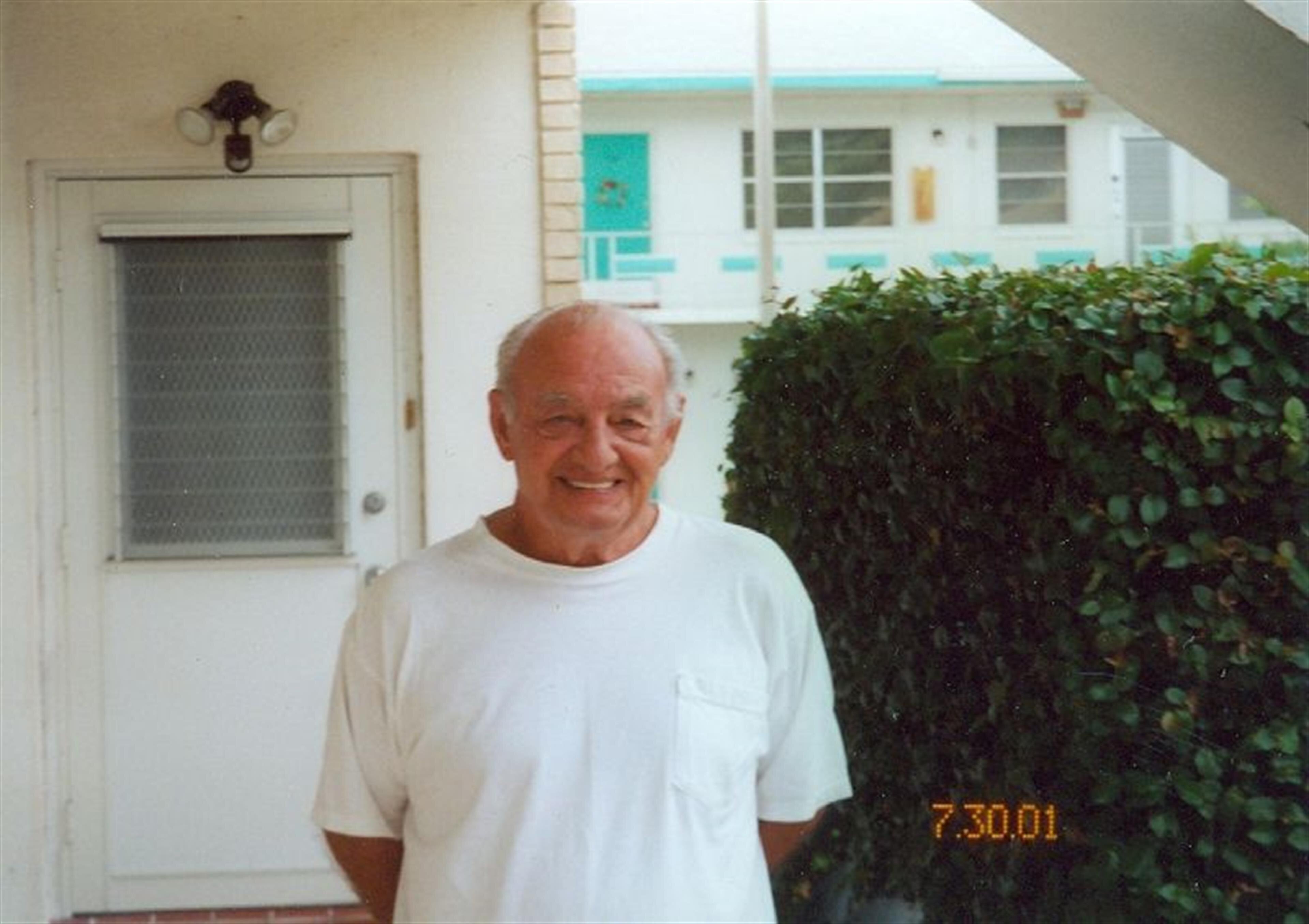 Gerald G McInnes
