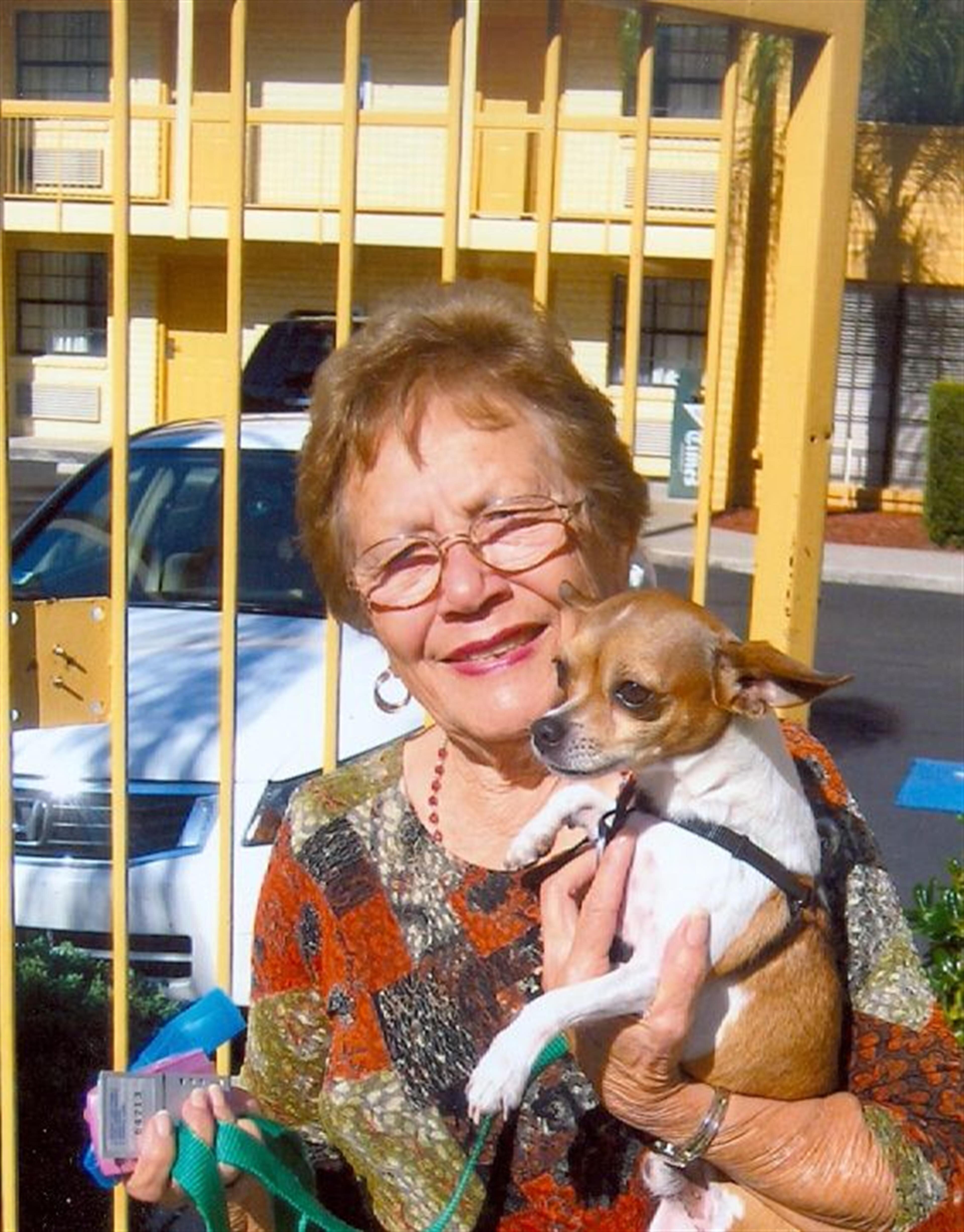Mrs Luz Maria Villanueva