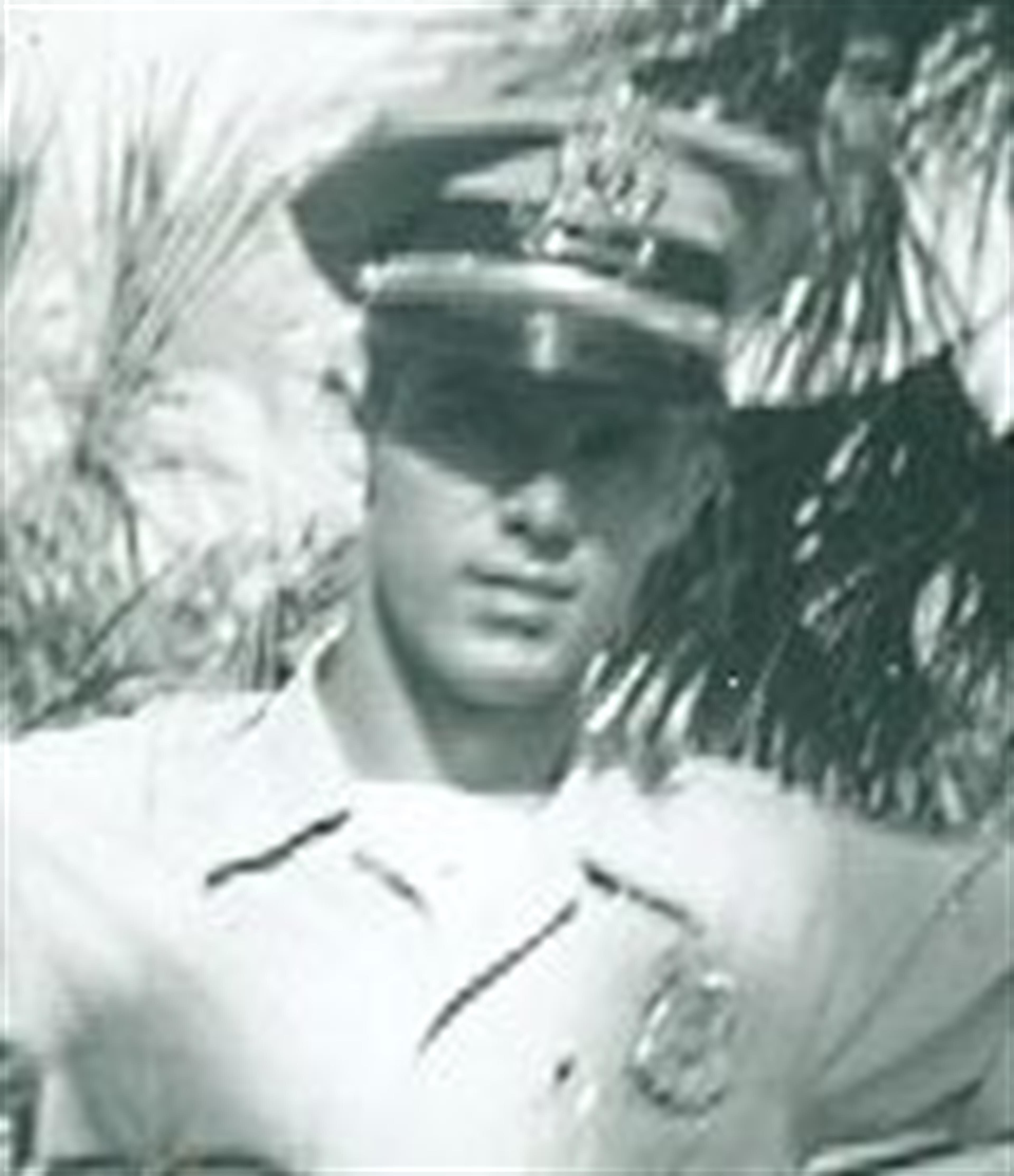 Leo L Jean