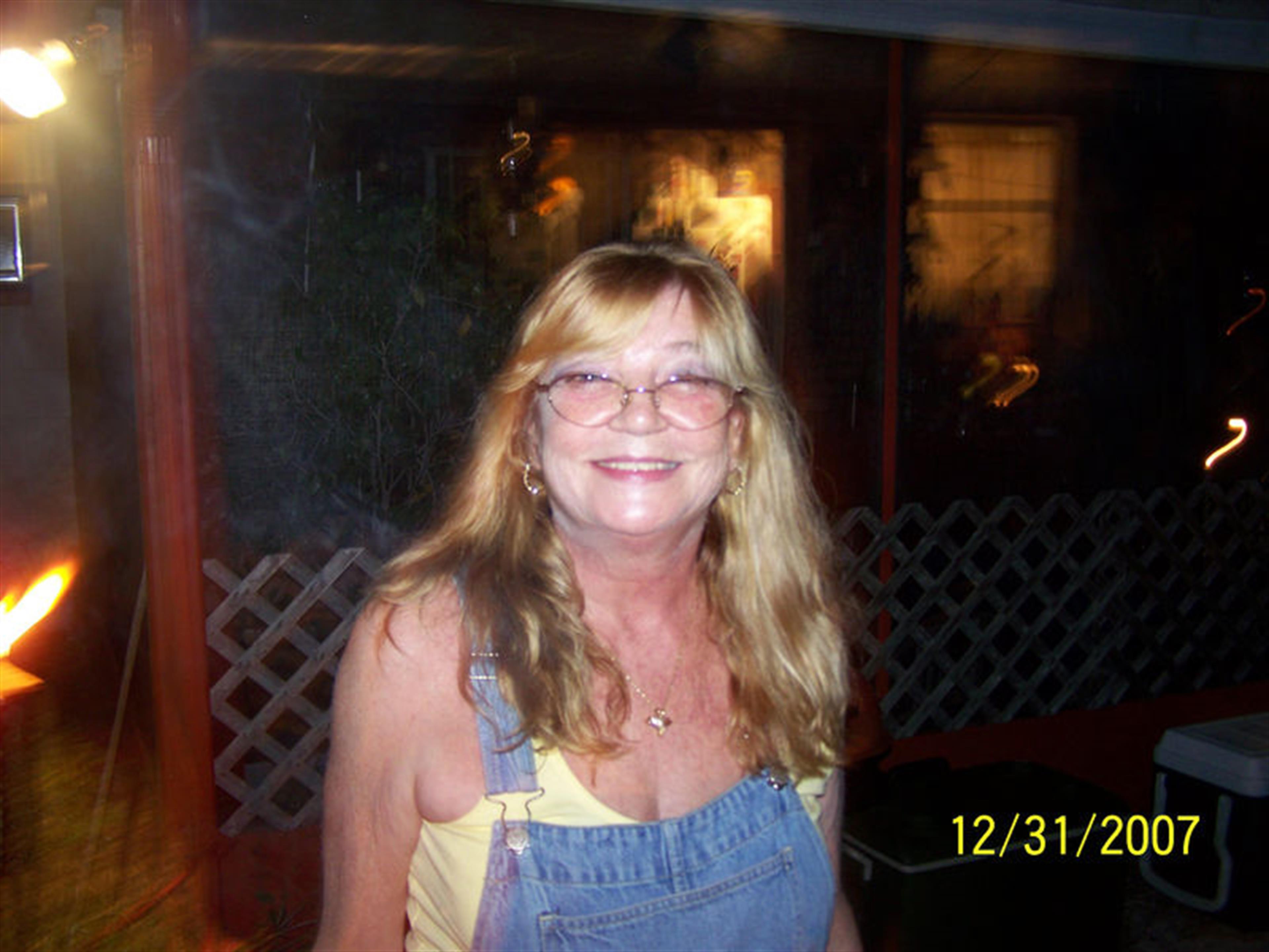 Lynn Marie Reid