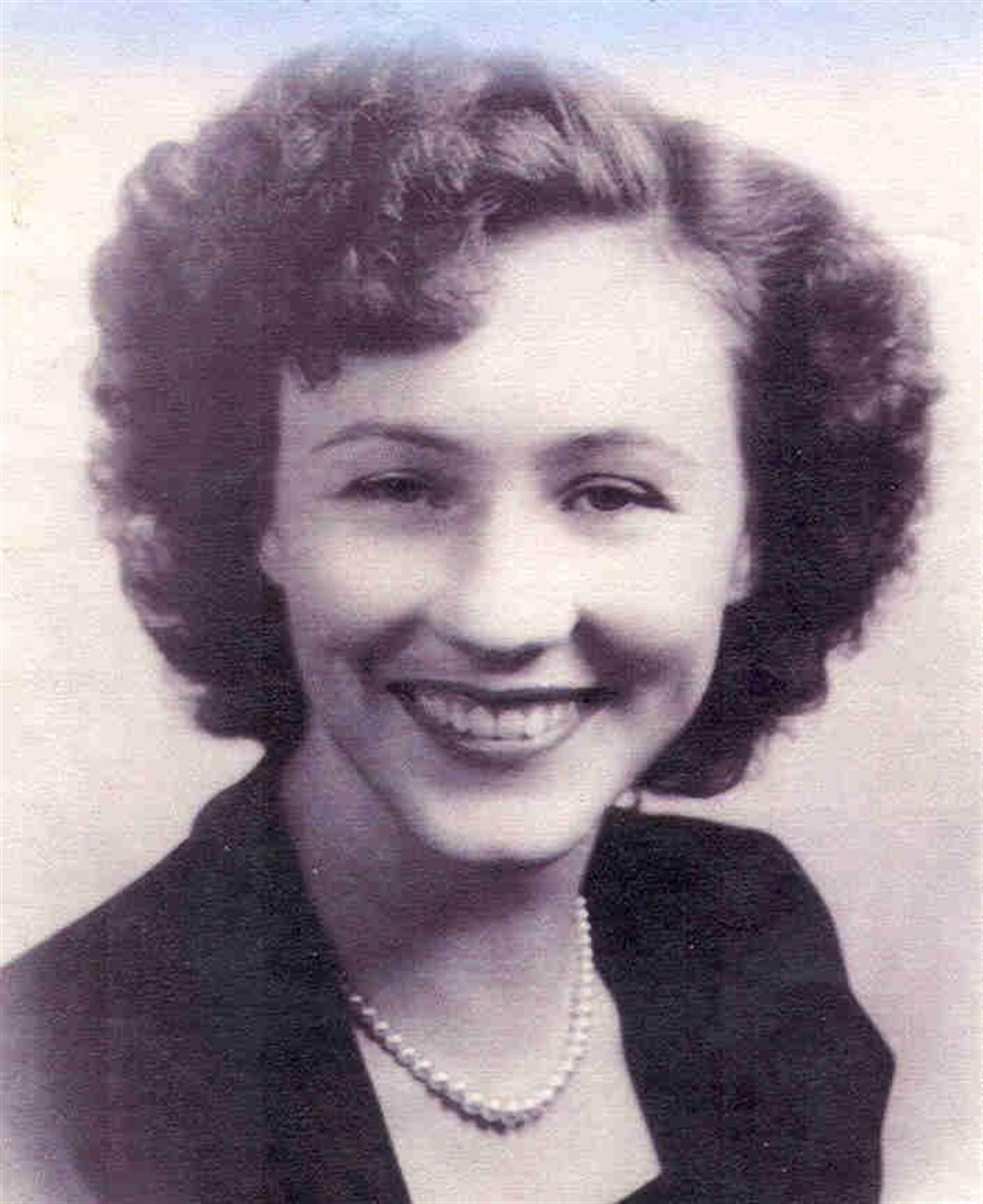 Mrs Dorothy Bell Bandy