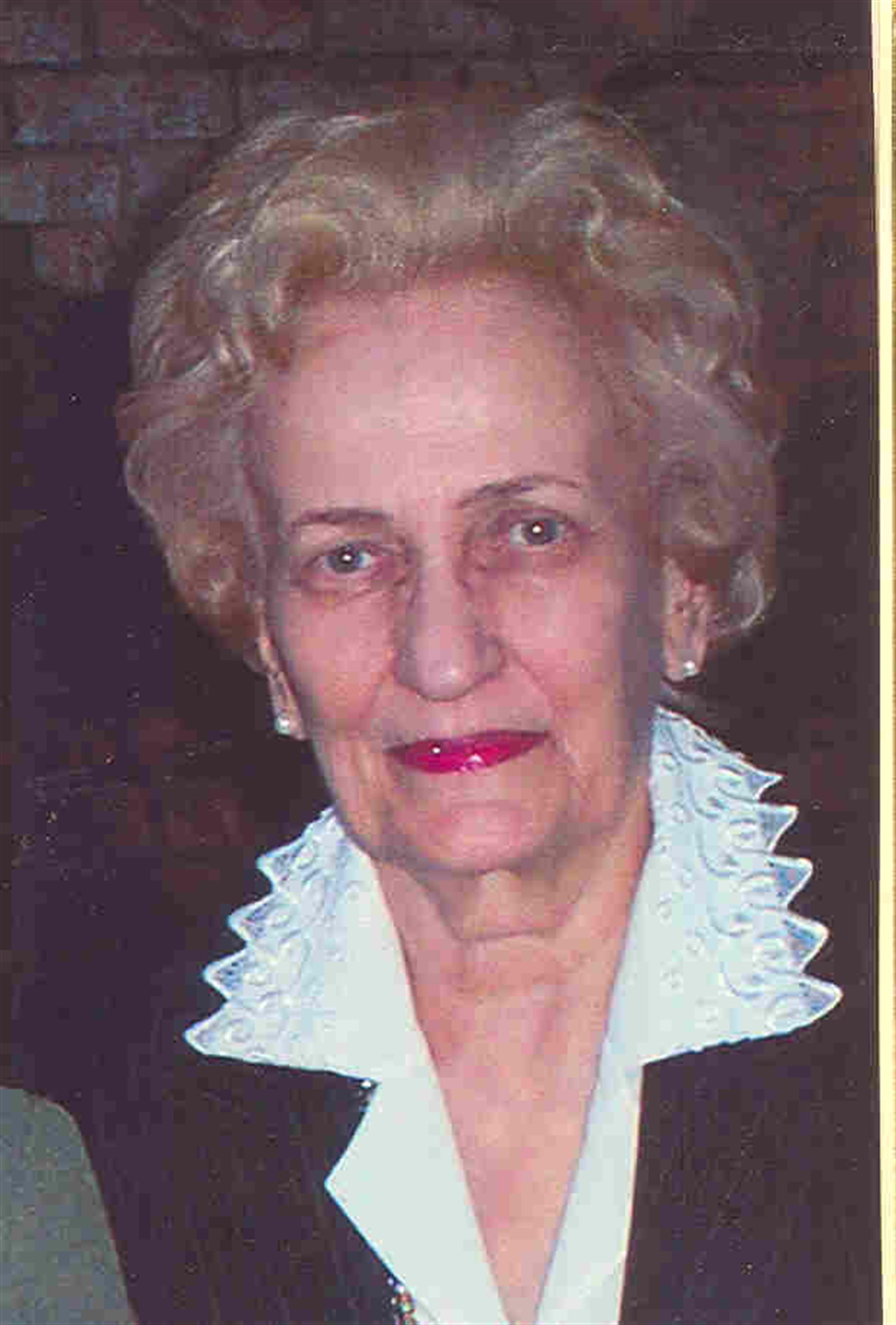 Helen Ruth Lutz