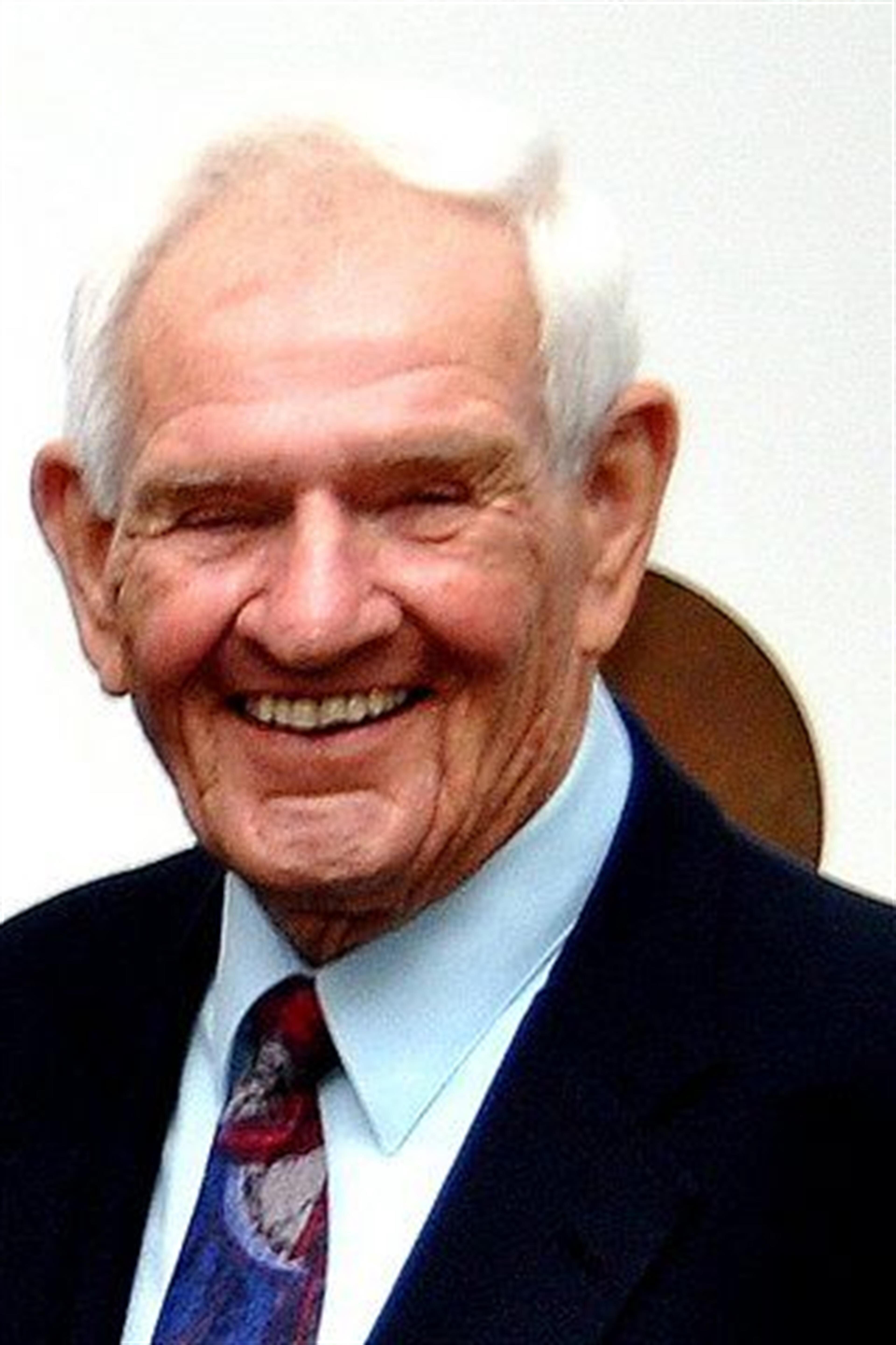Mr. Frank Charlston