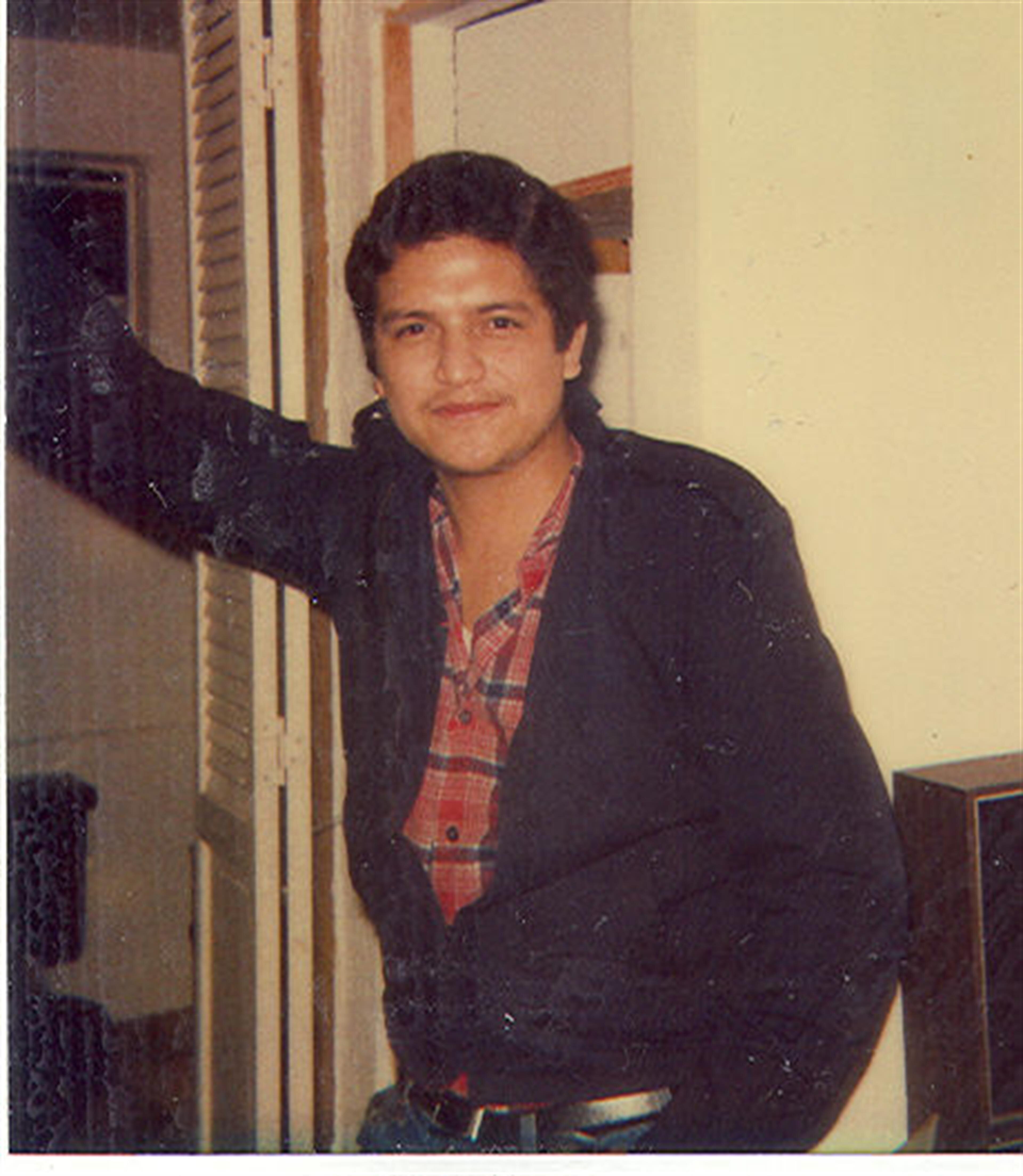 Mr. Rene Devora Fuentes