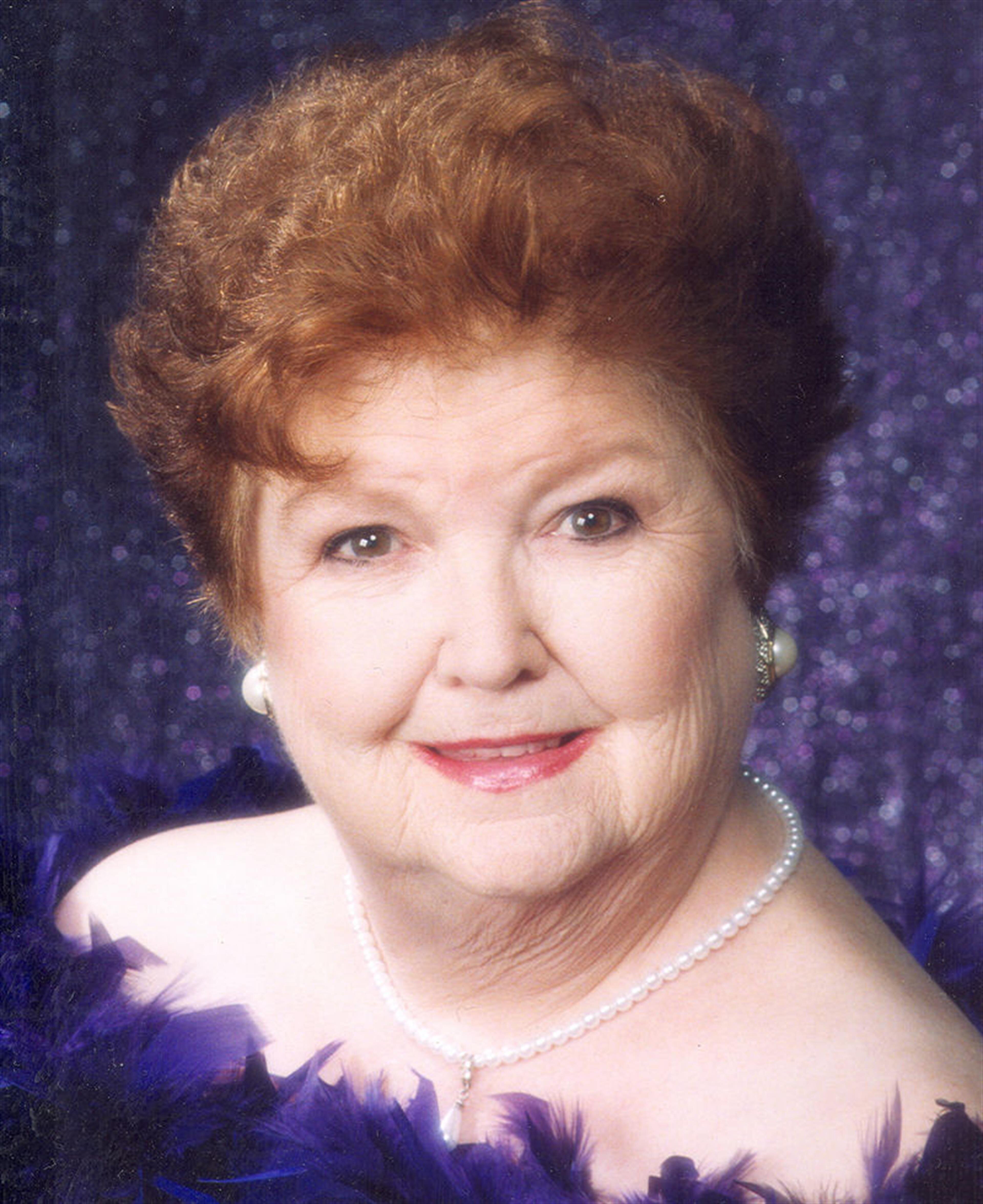 Mrs Clara Lollar