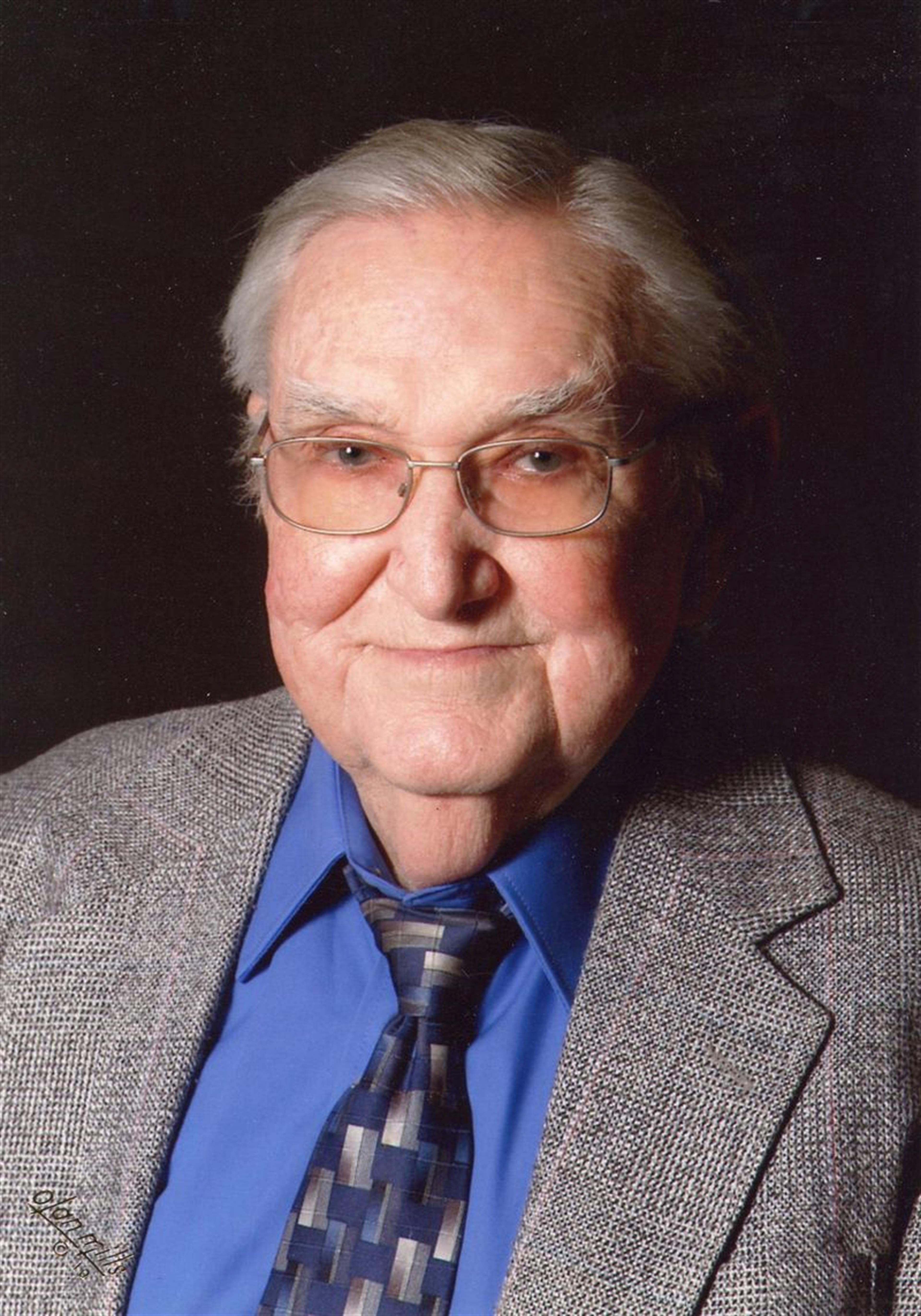 Mr. Carl E. Hicks