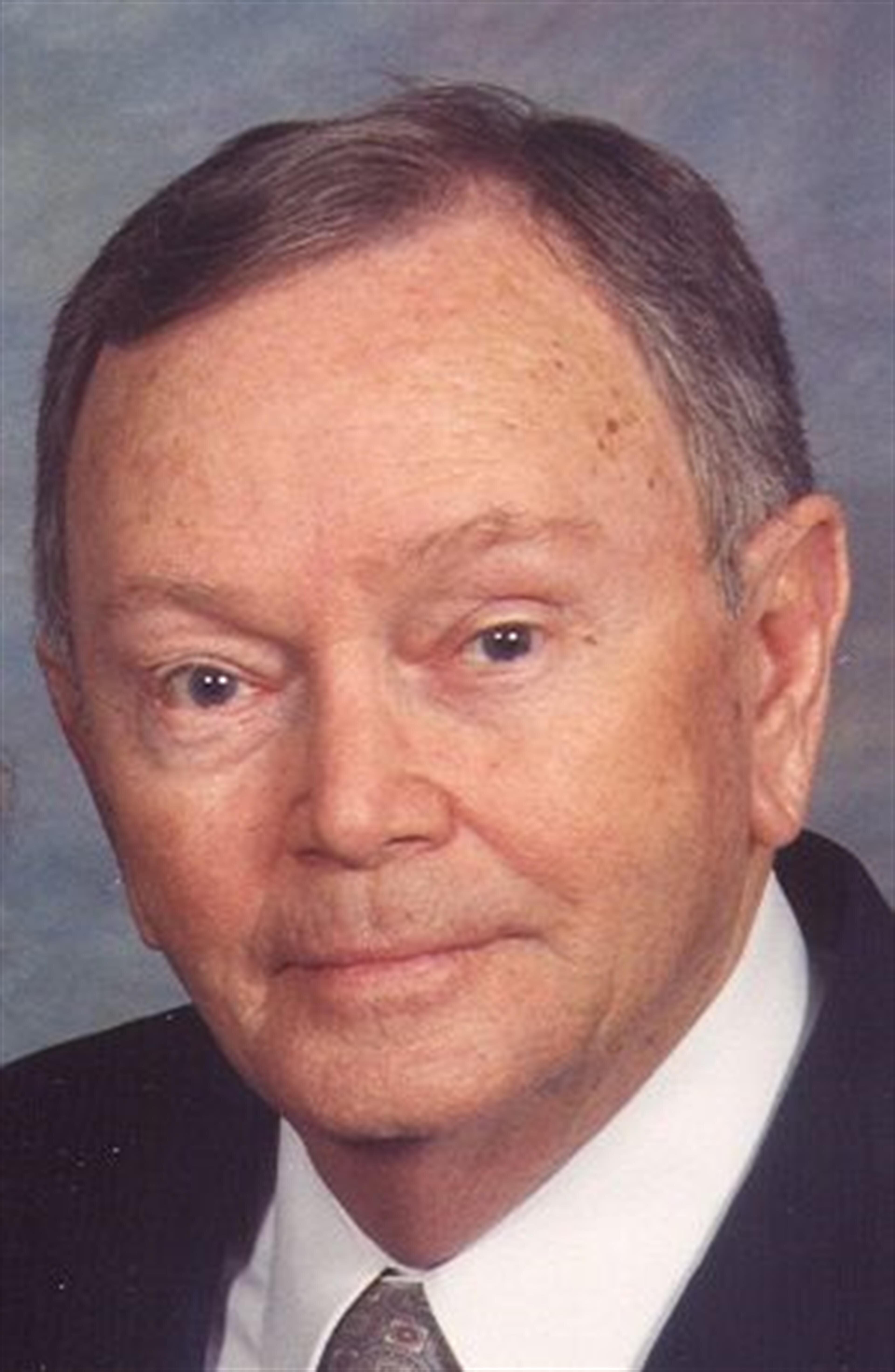 Mr. Billy Brewer Smith