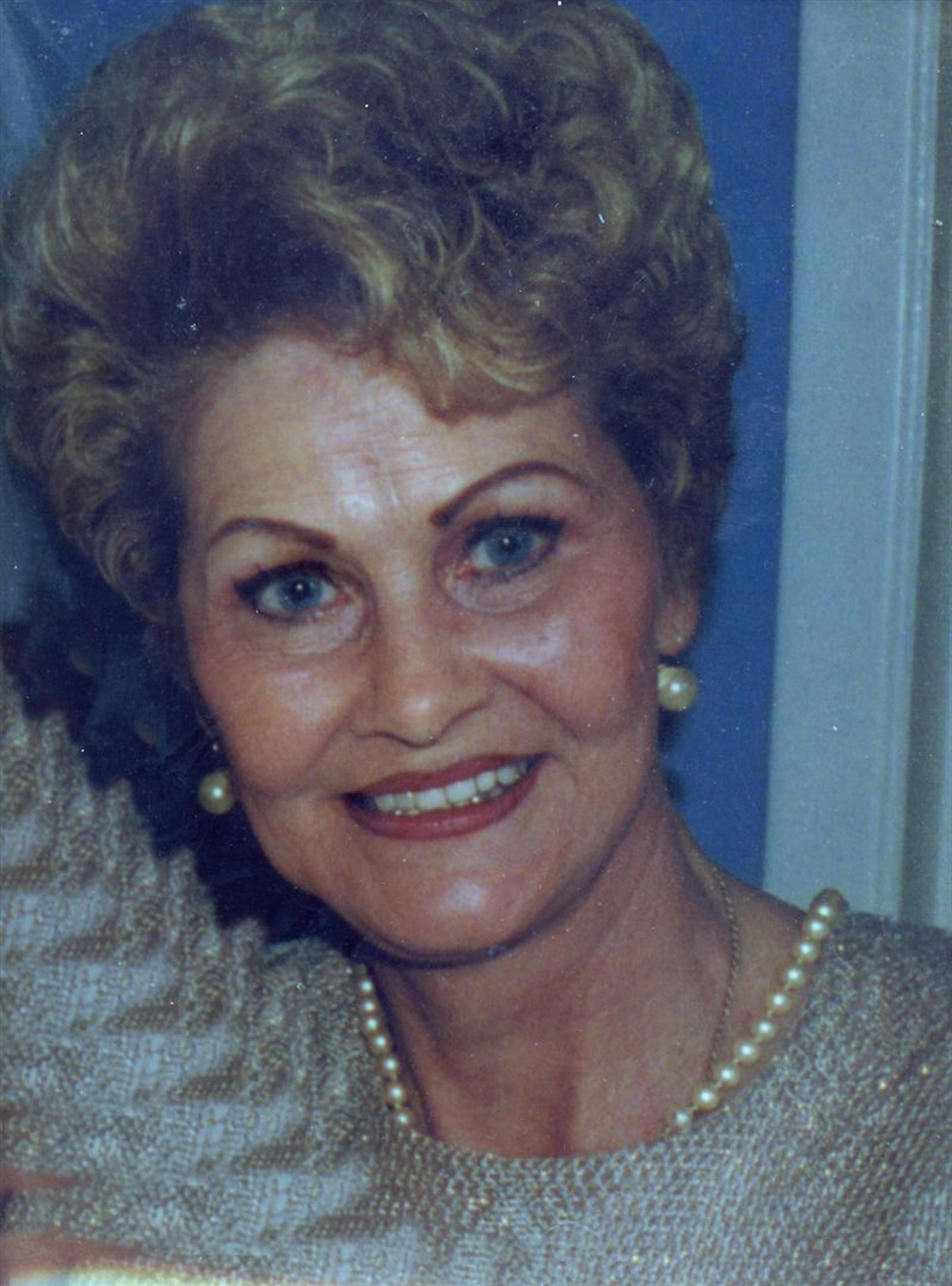 Mrs. Peggy Jean Poche