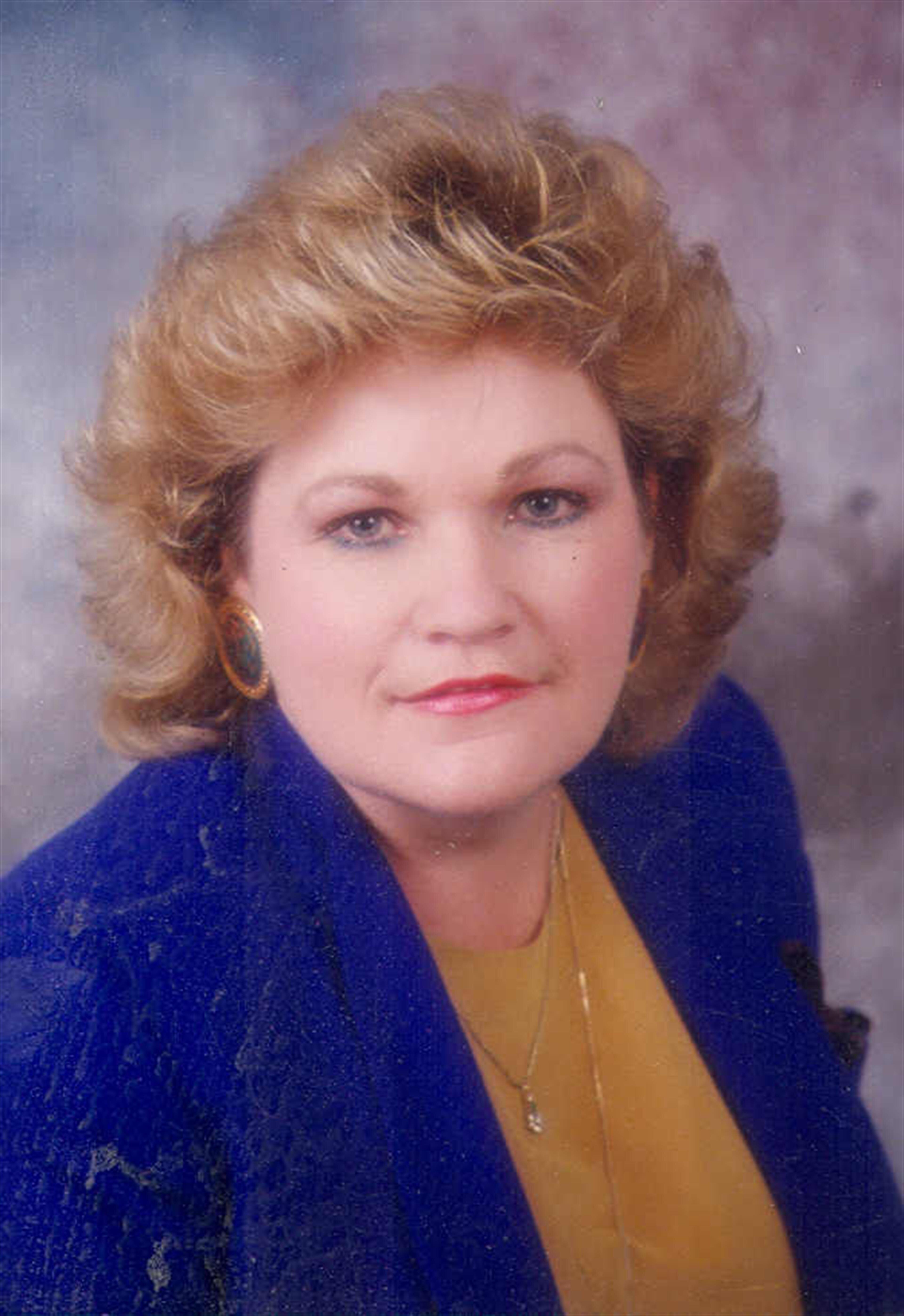 Mrs. Gayle McCullough