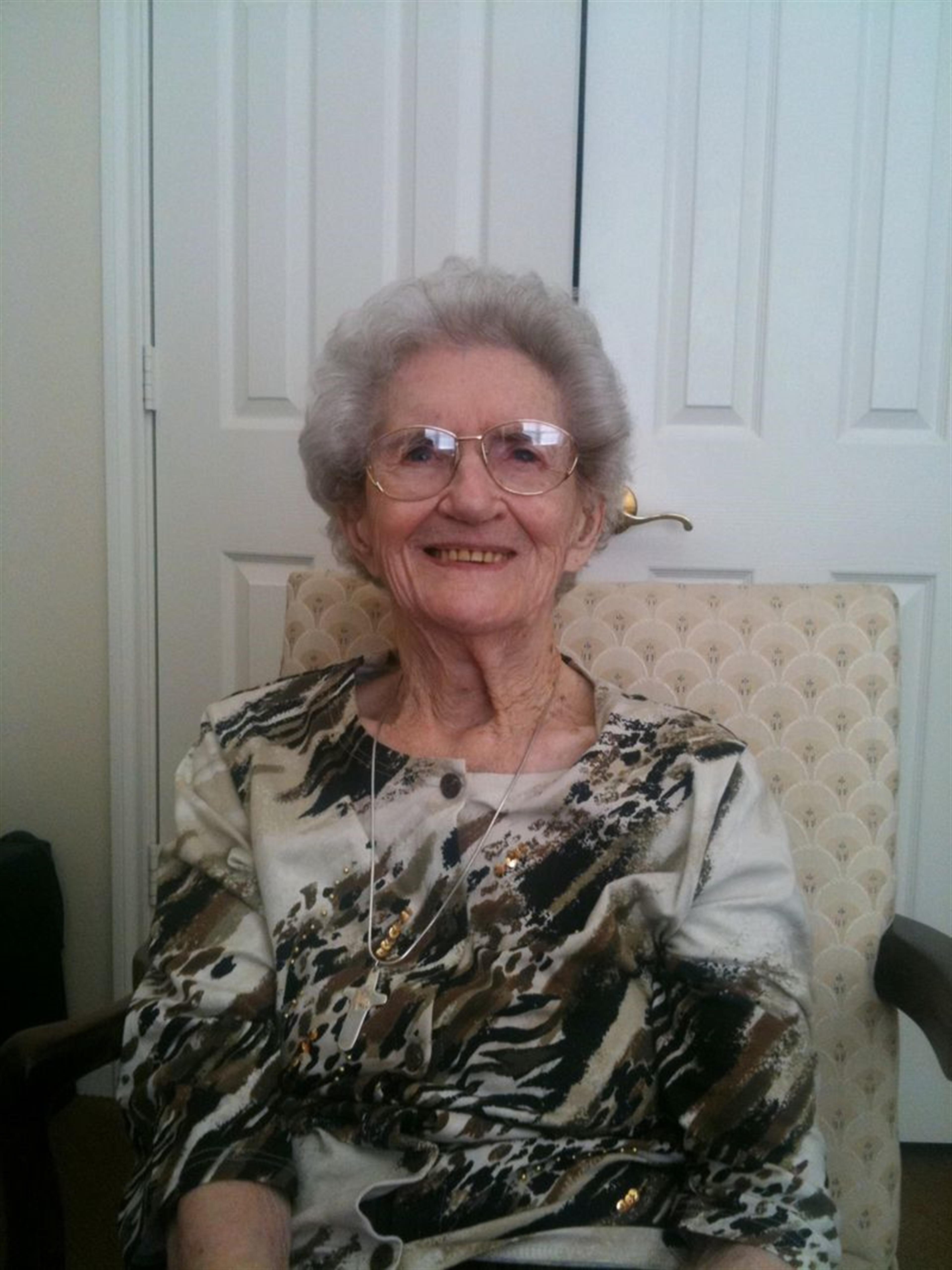 Mrs. Trudo Meurice Kinard Robbins
