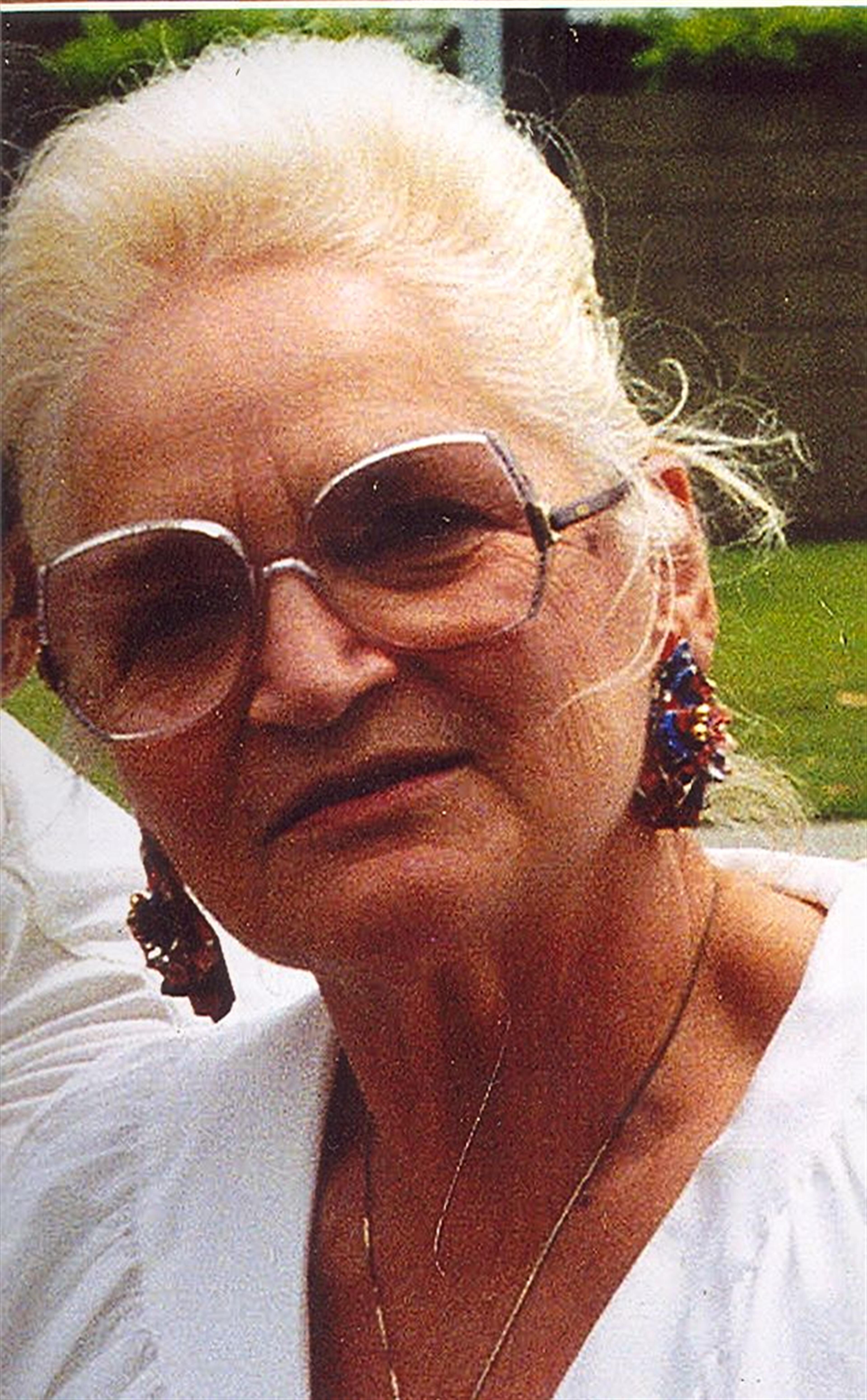 Mrs. Betty Kathryn Chamness