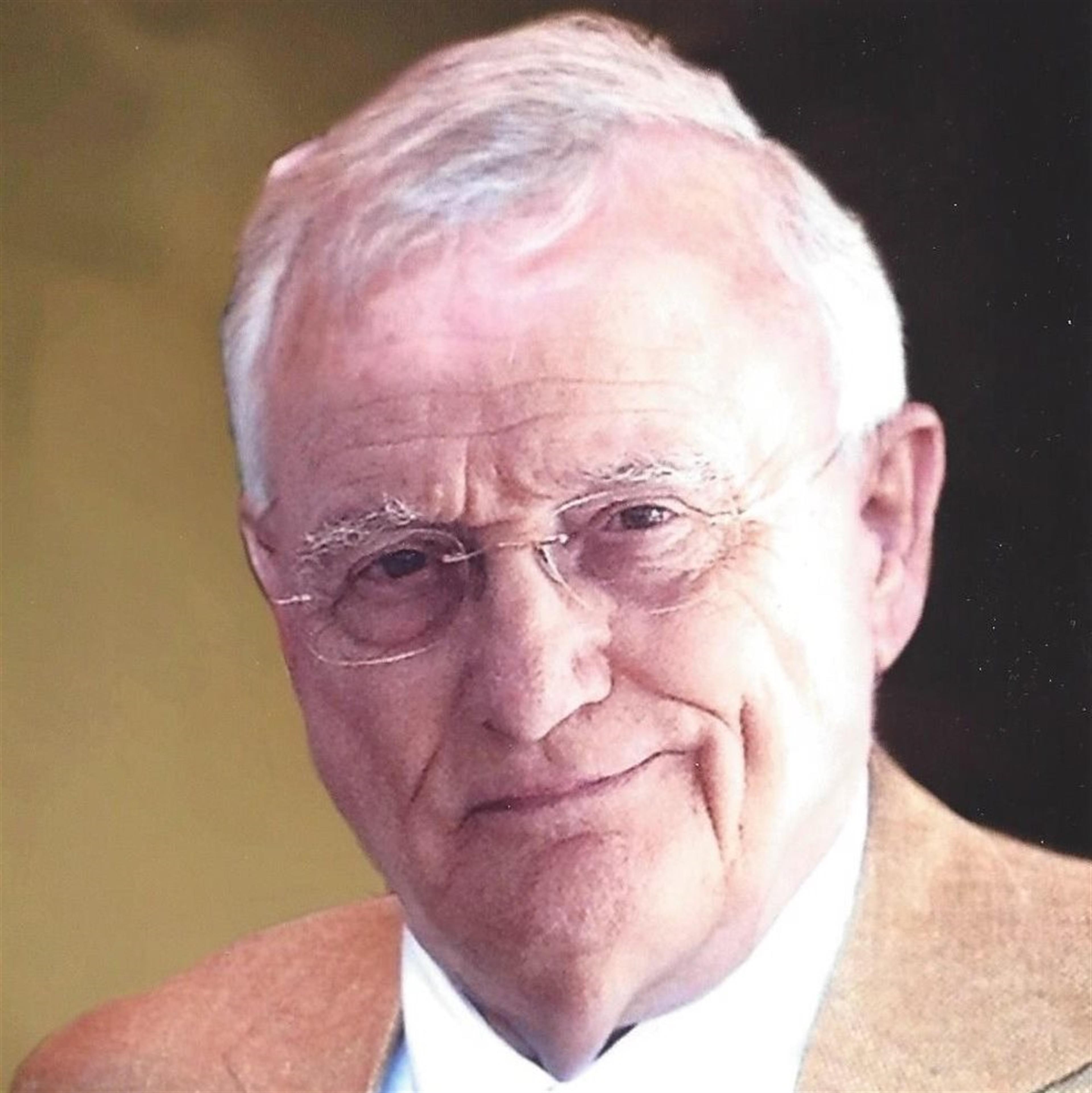 J.  Neal  Garland's obituary picture