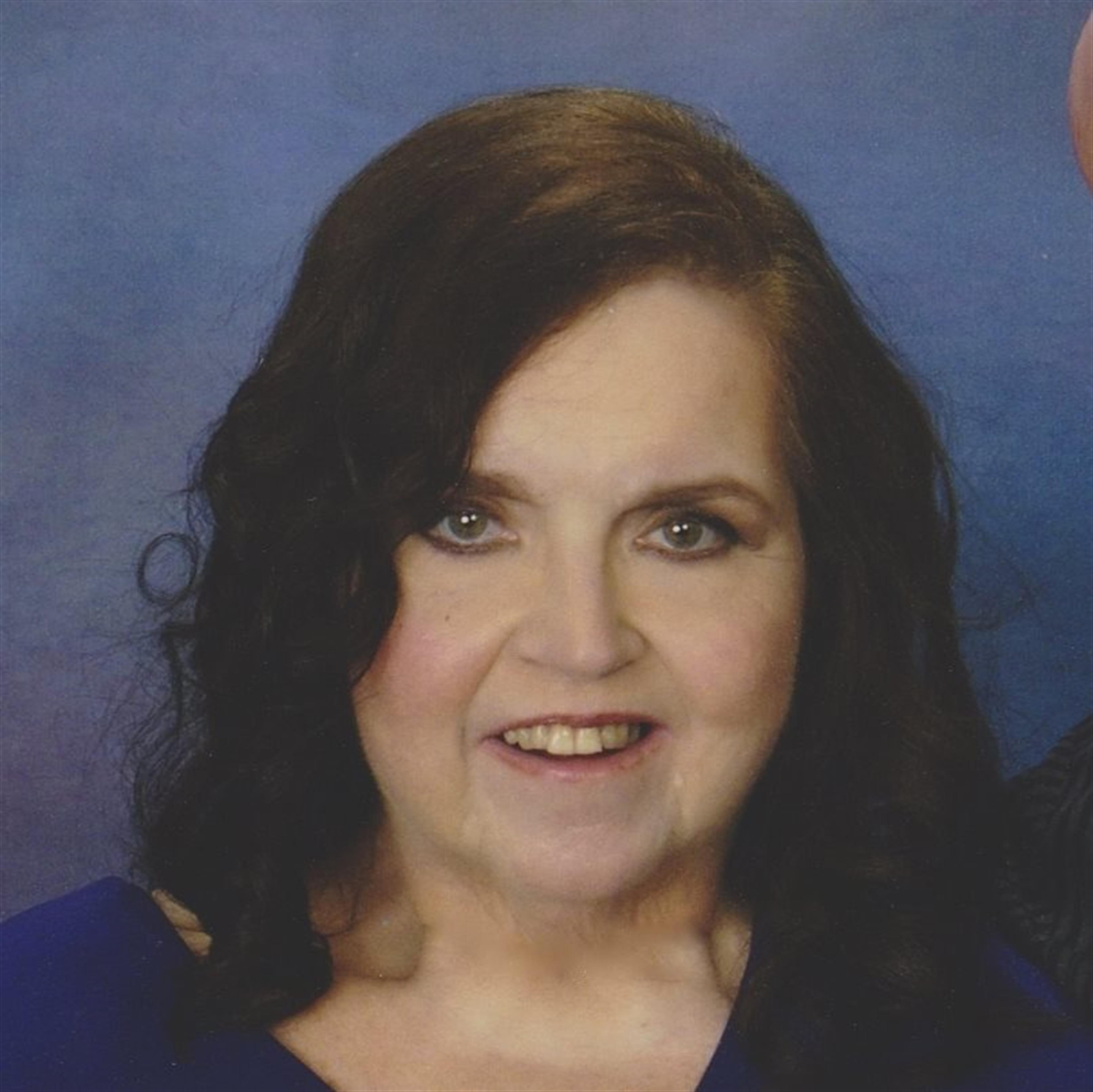 ROBERTA HEALY LUNDSTEDT