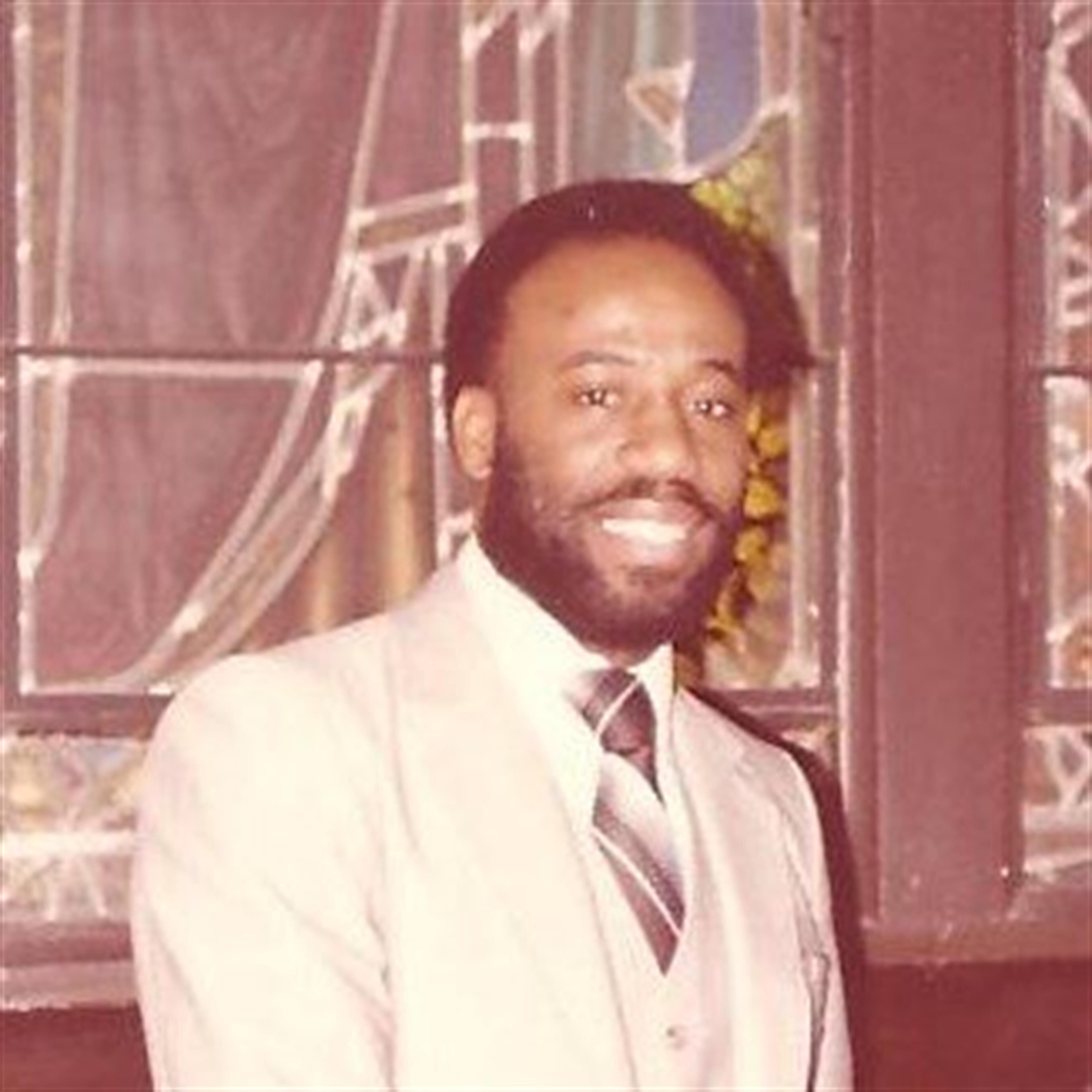 Carlos L. Francois