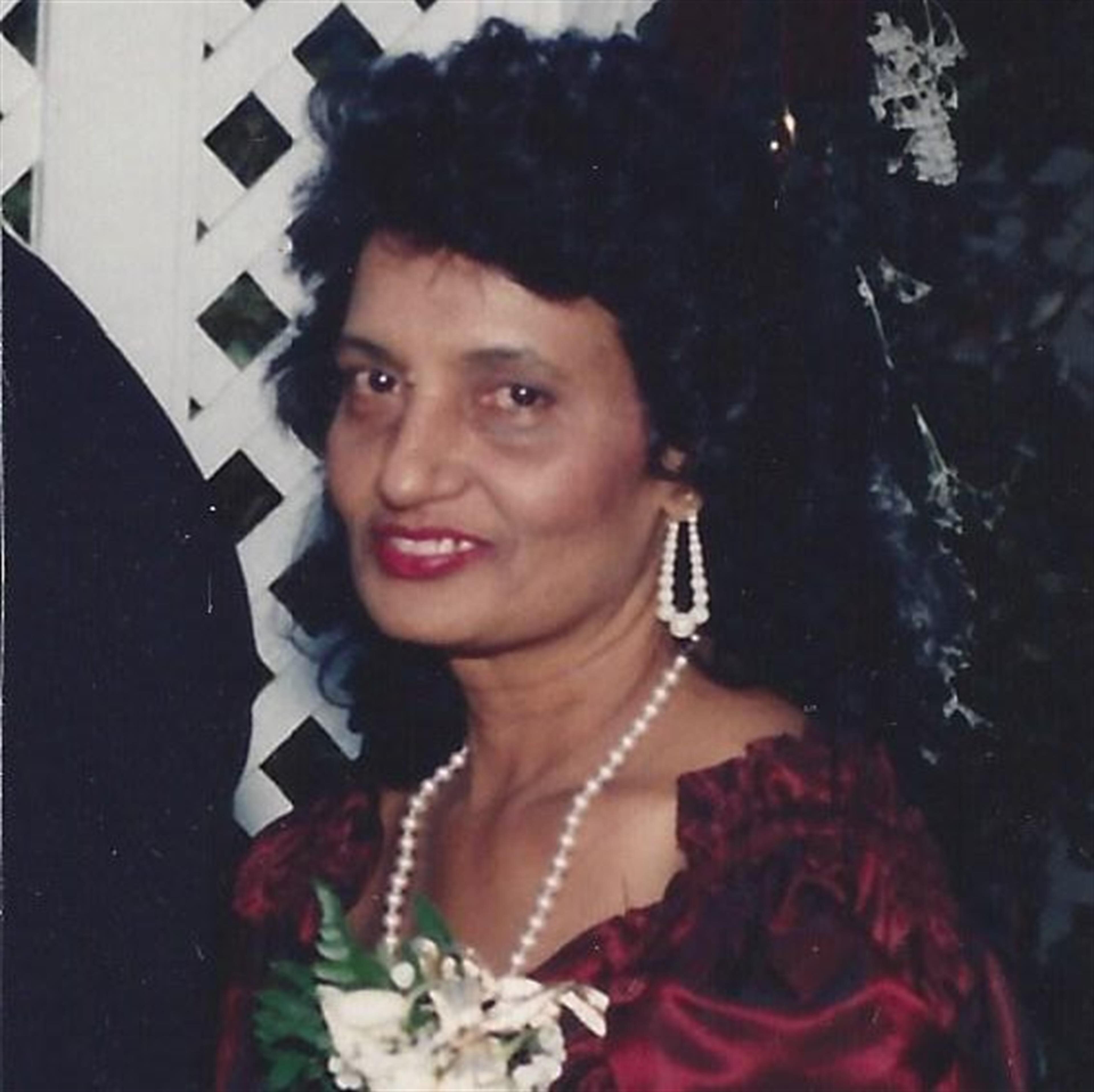 Iris Lucille Melvin