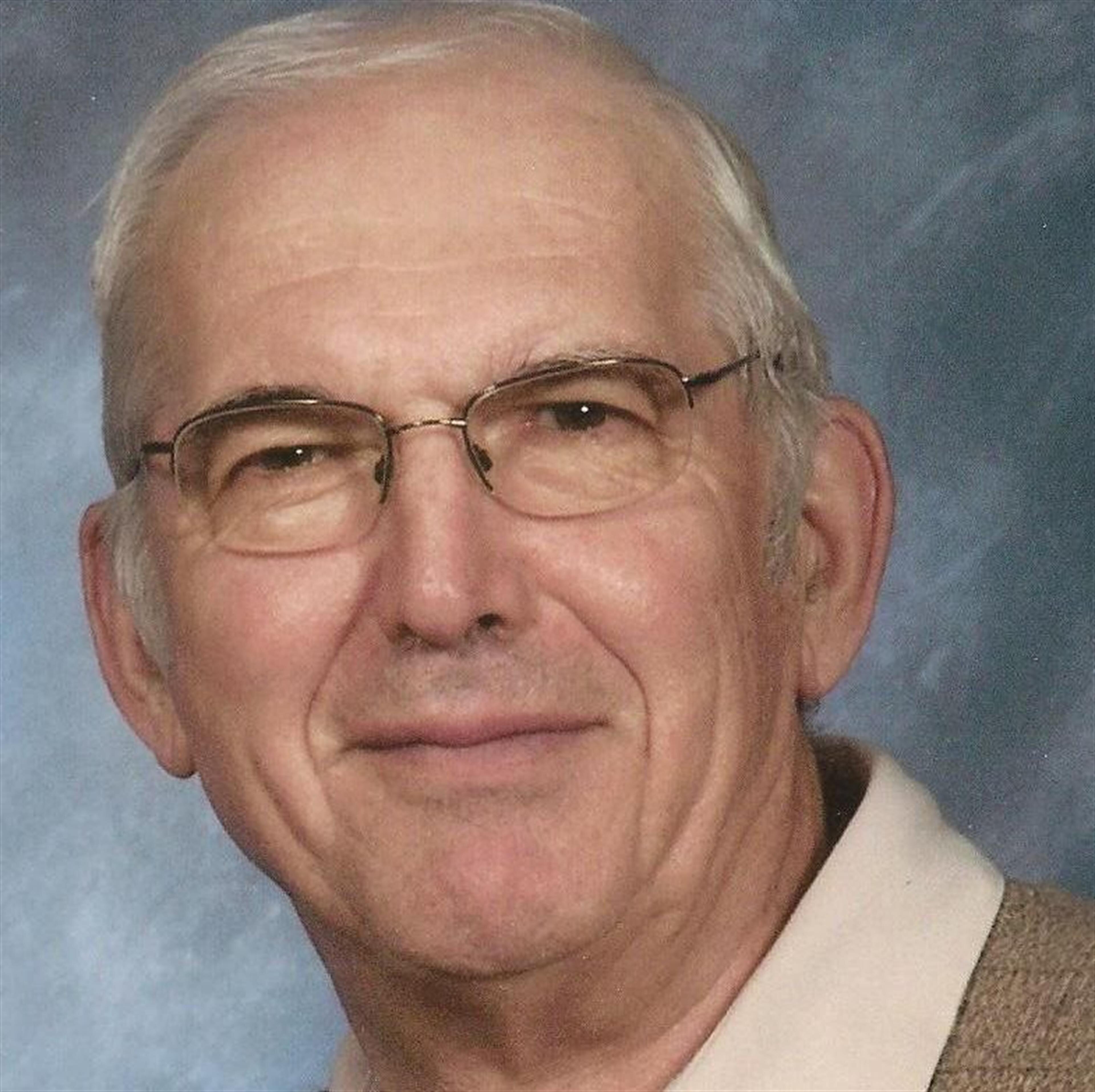 Mr.  John W. Carlyle