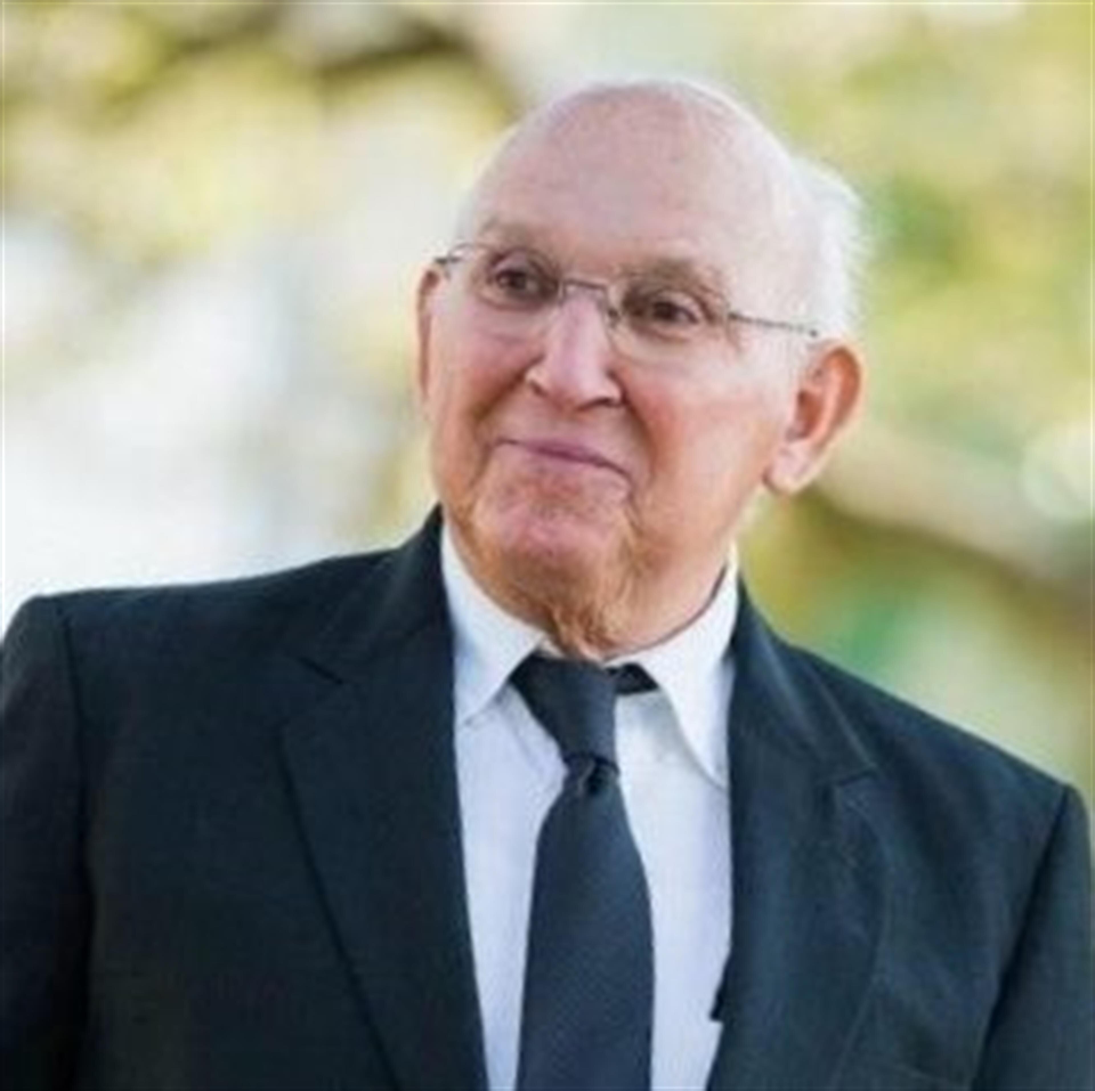 Robert P Miller