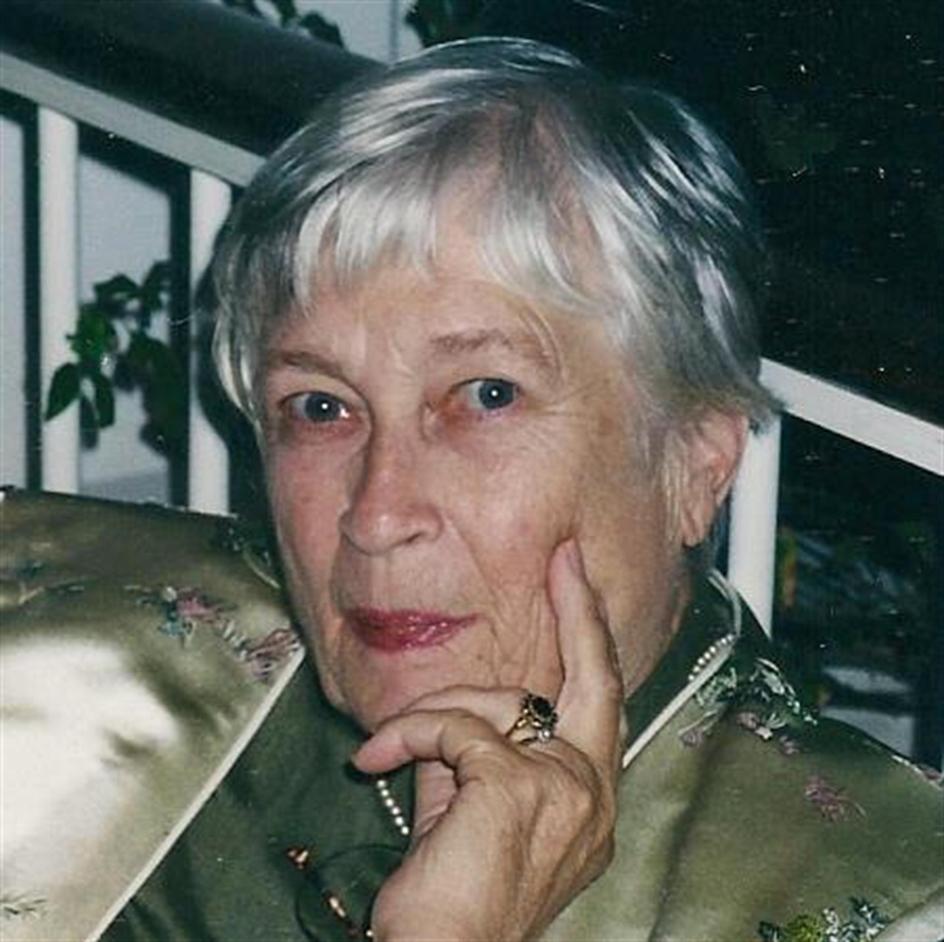 Hannelore  Ah Nee
