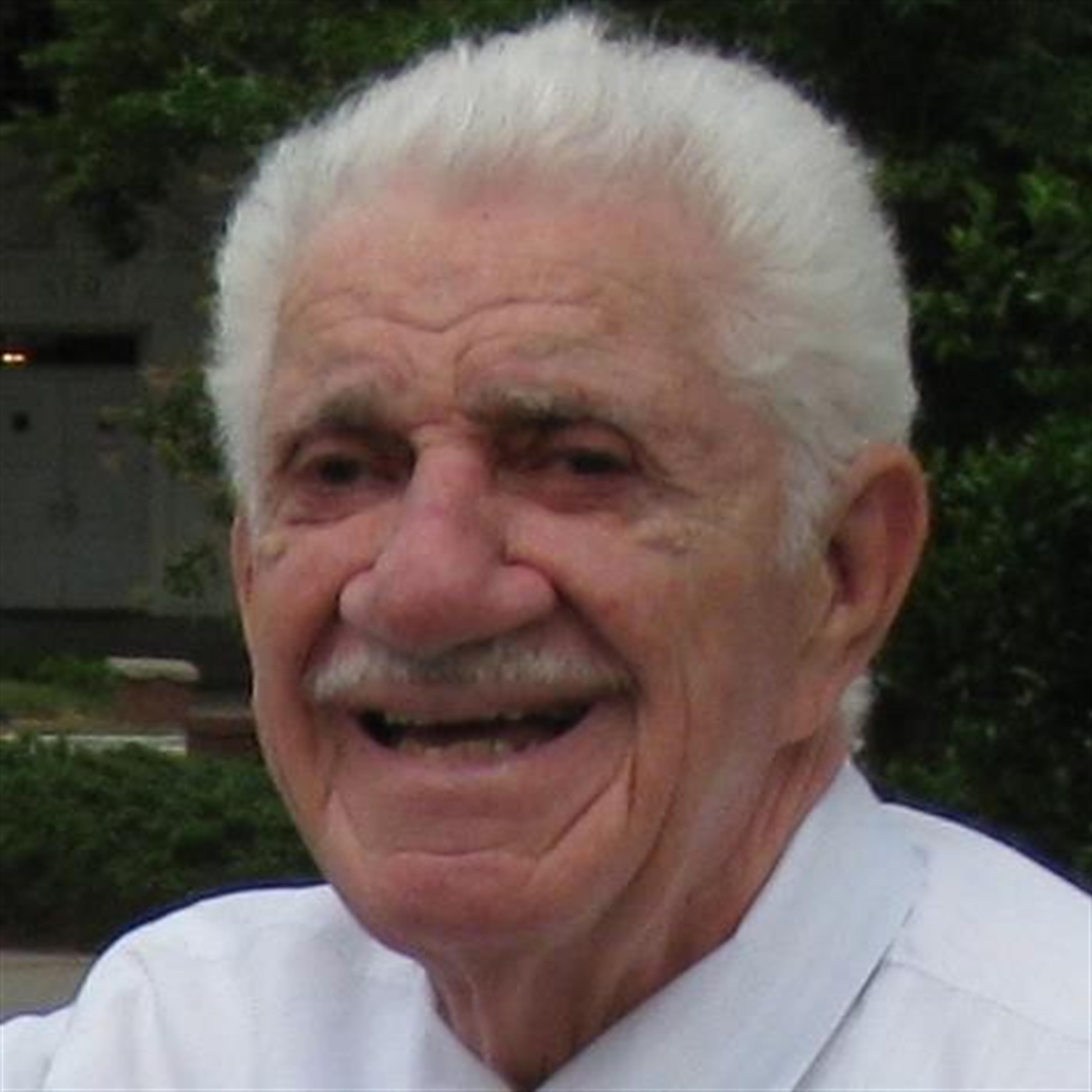 Moises "Morris" Cohen's obituary picture