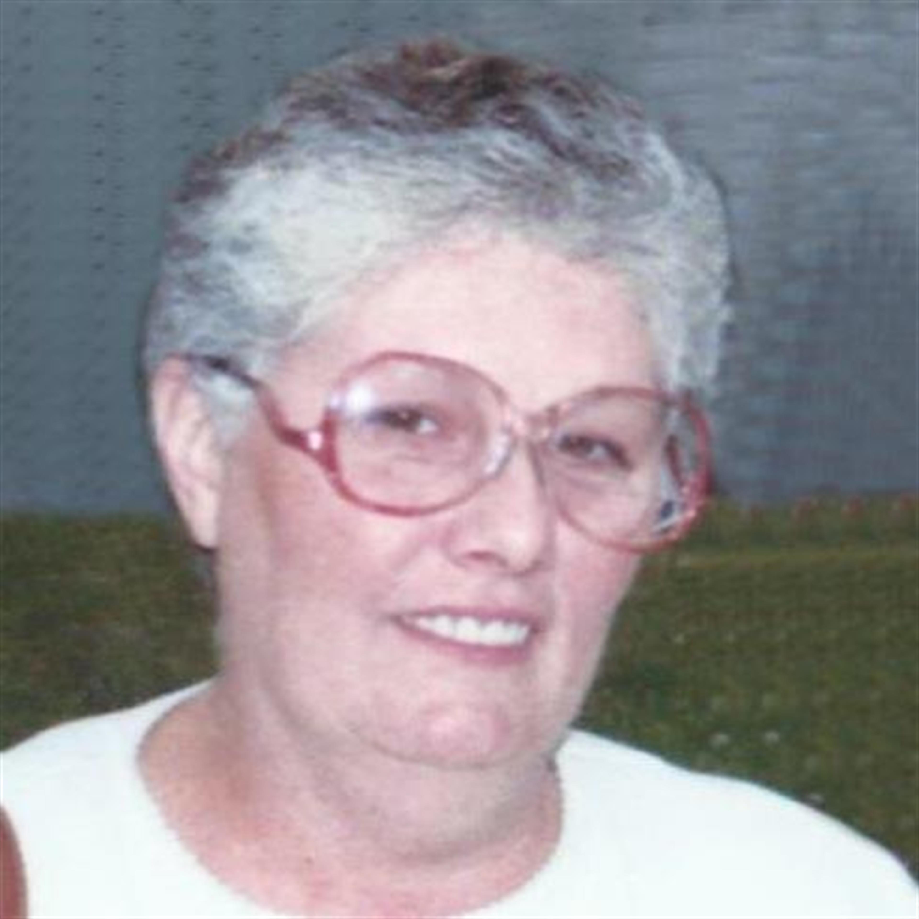 Phyllis Lee Arnold