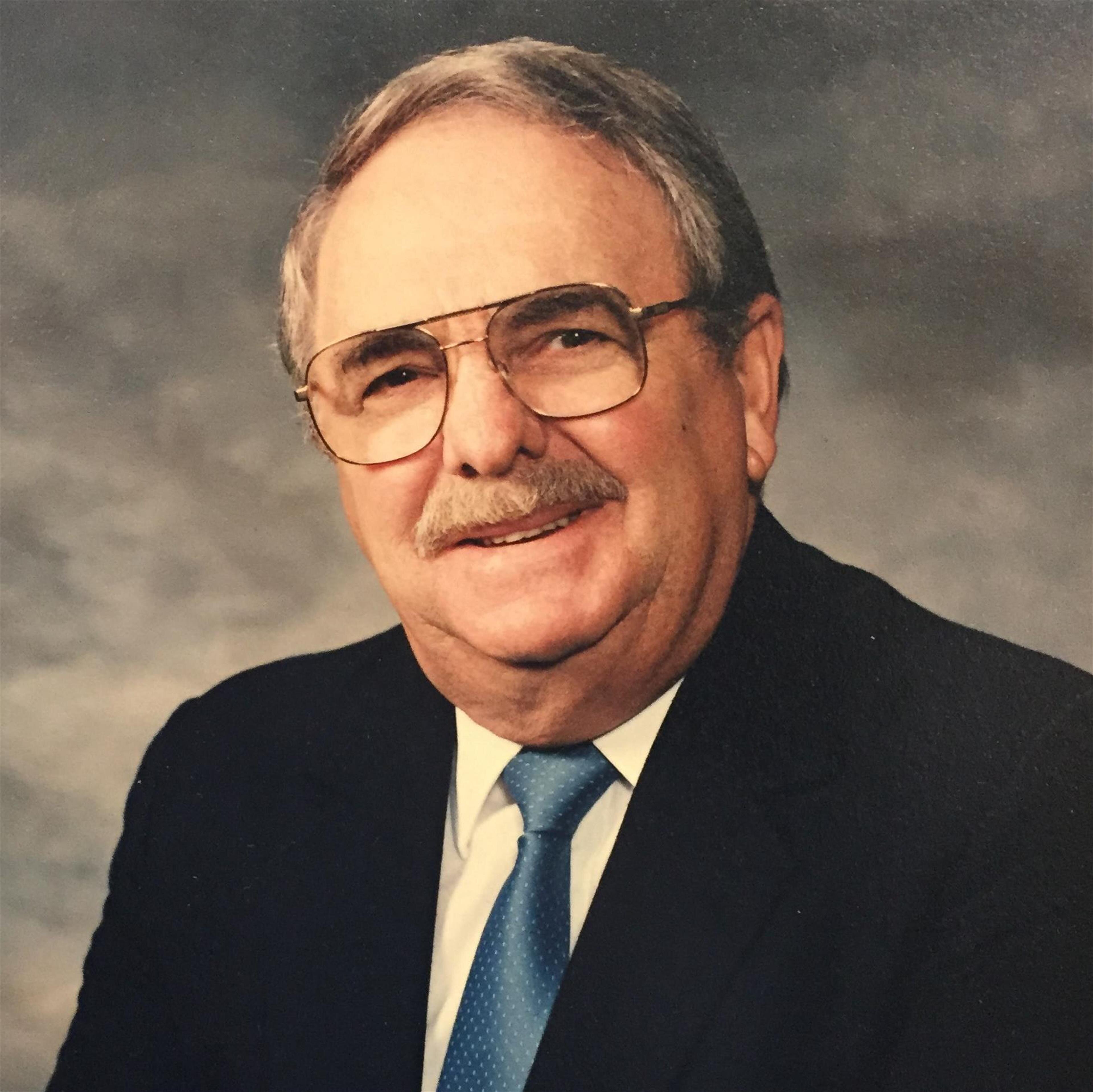 Donald  E. Hinds