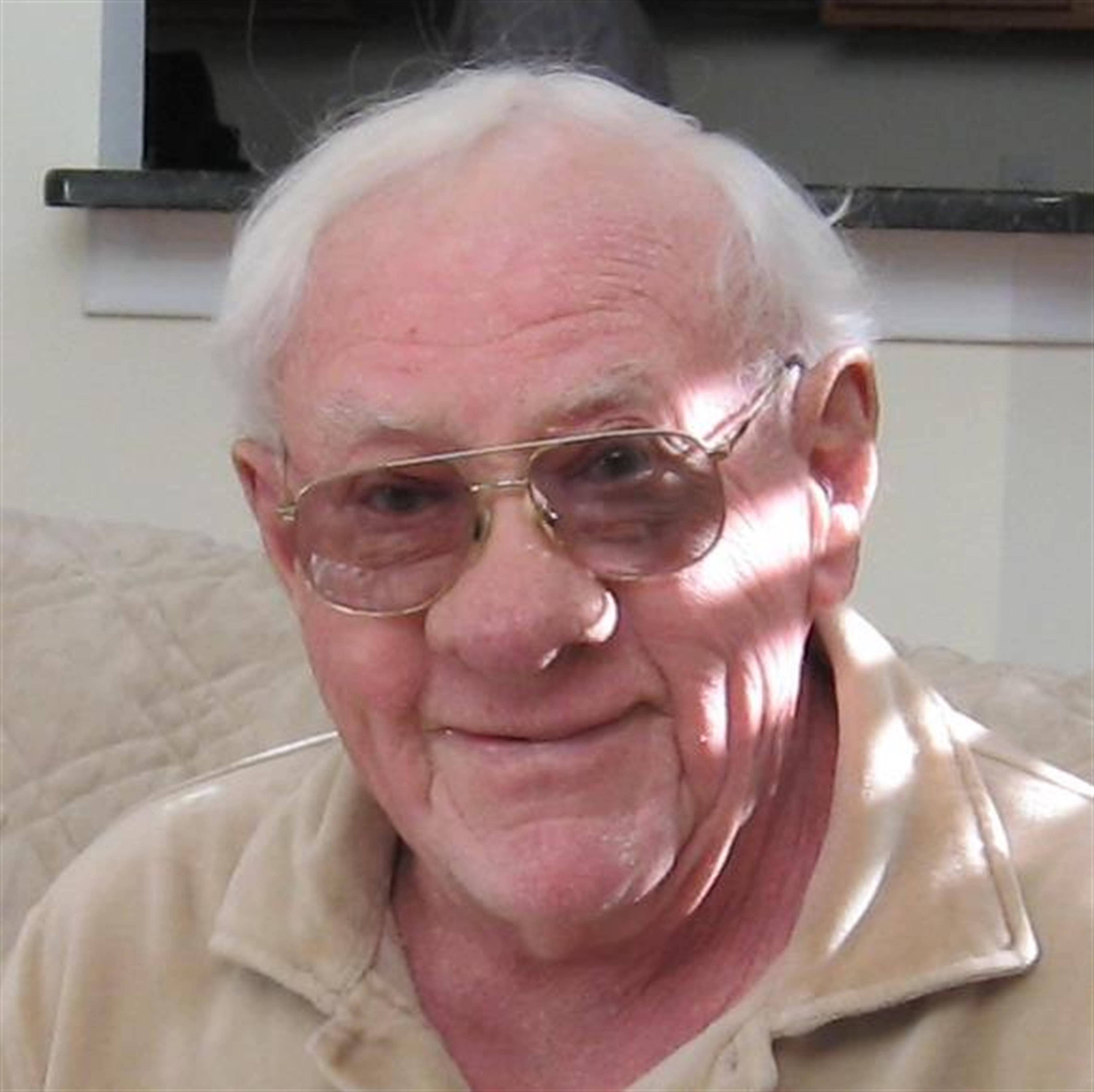 Harold  Eston  Blubaugh's obituary picture