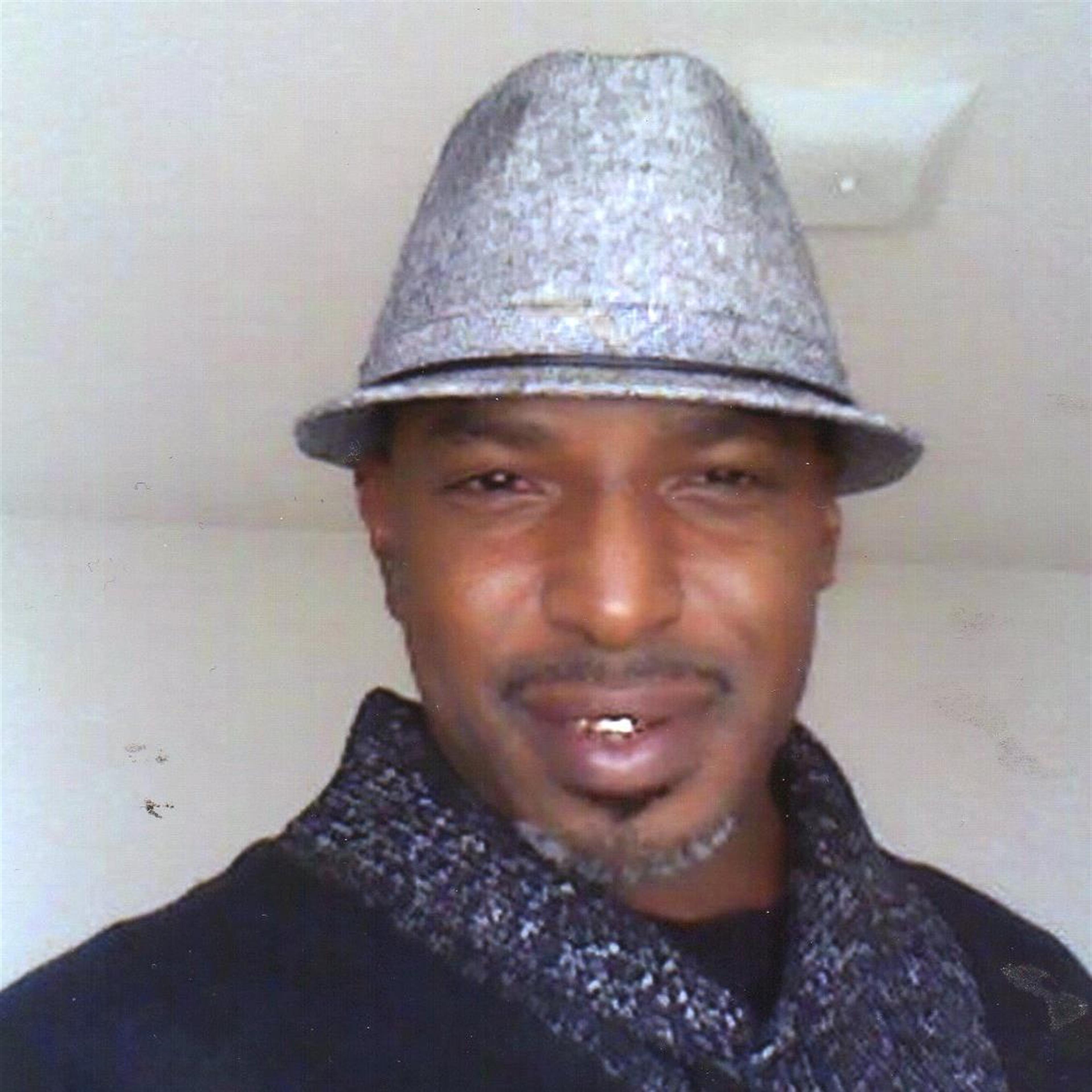 Derrick  DeMarque Moreland