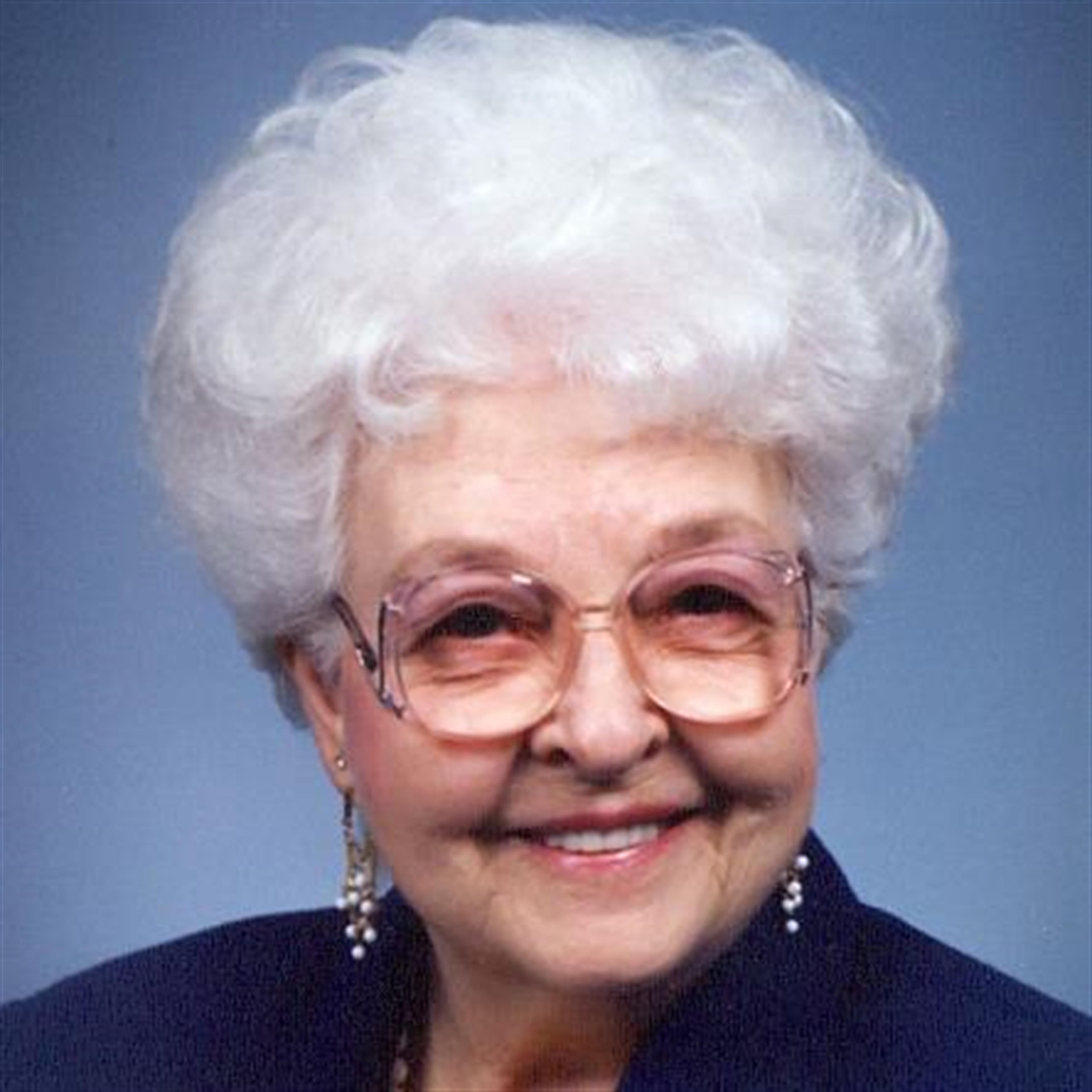 Nadine E. Hendrix (Lebanon)