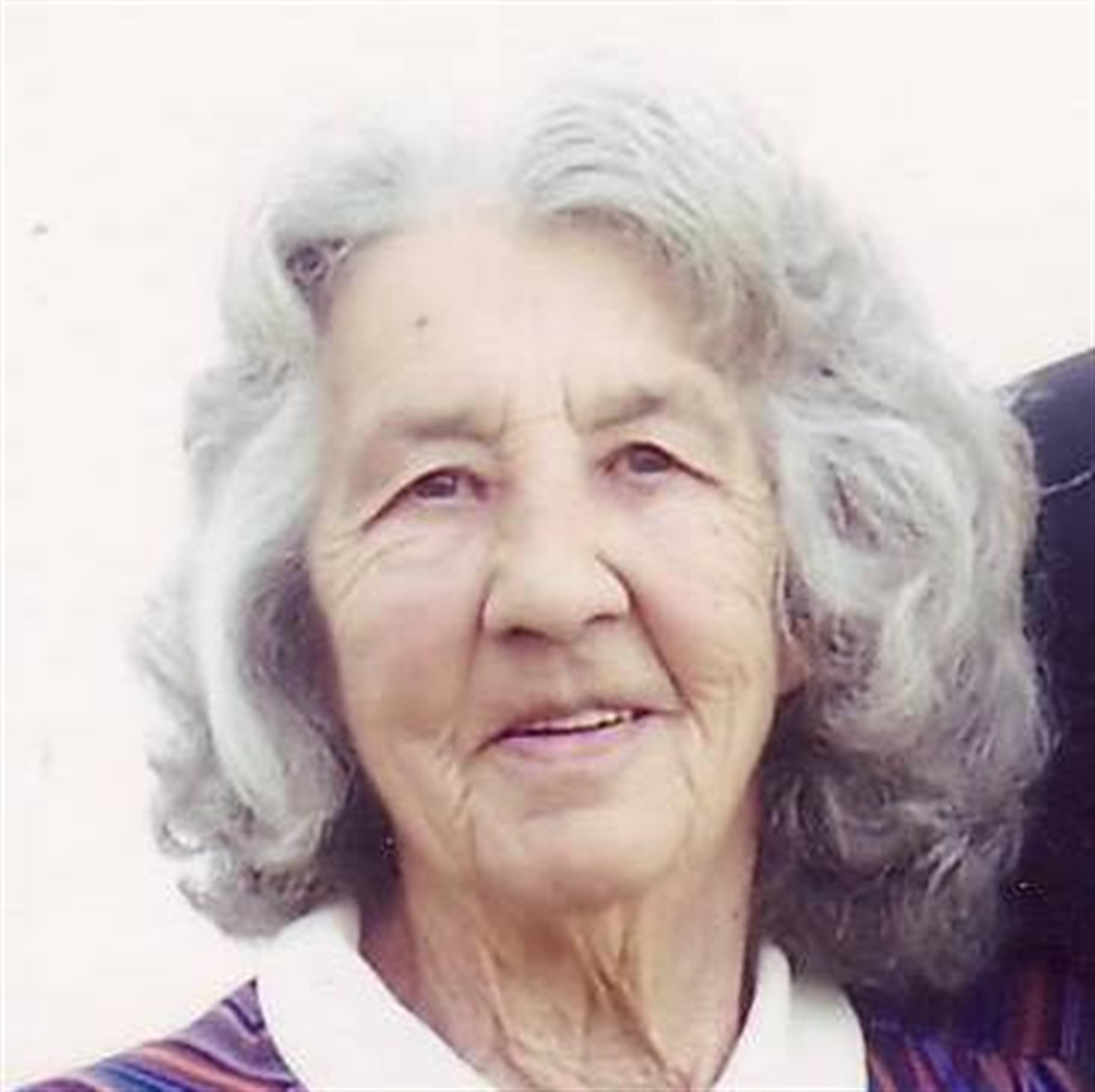 Lois Moore (Lebanon)