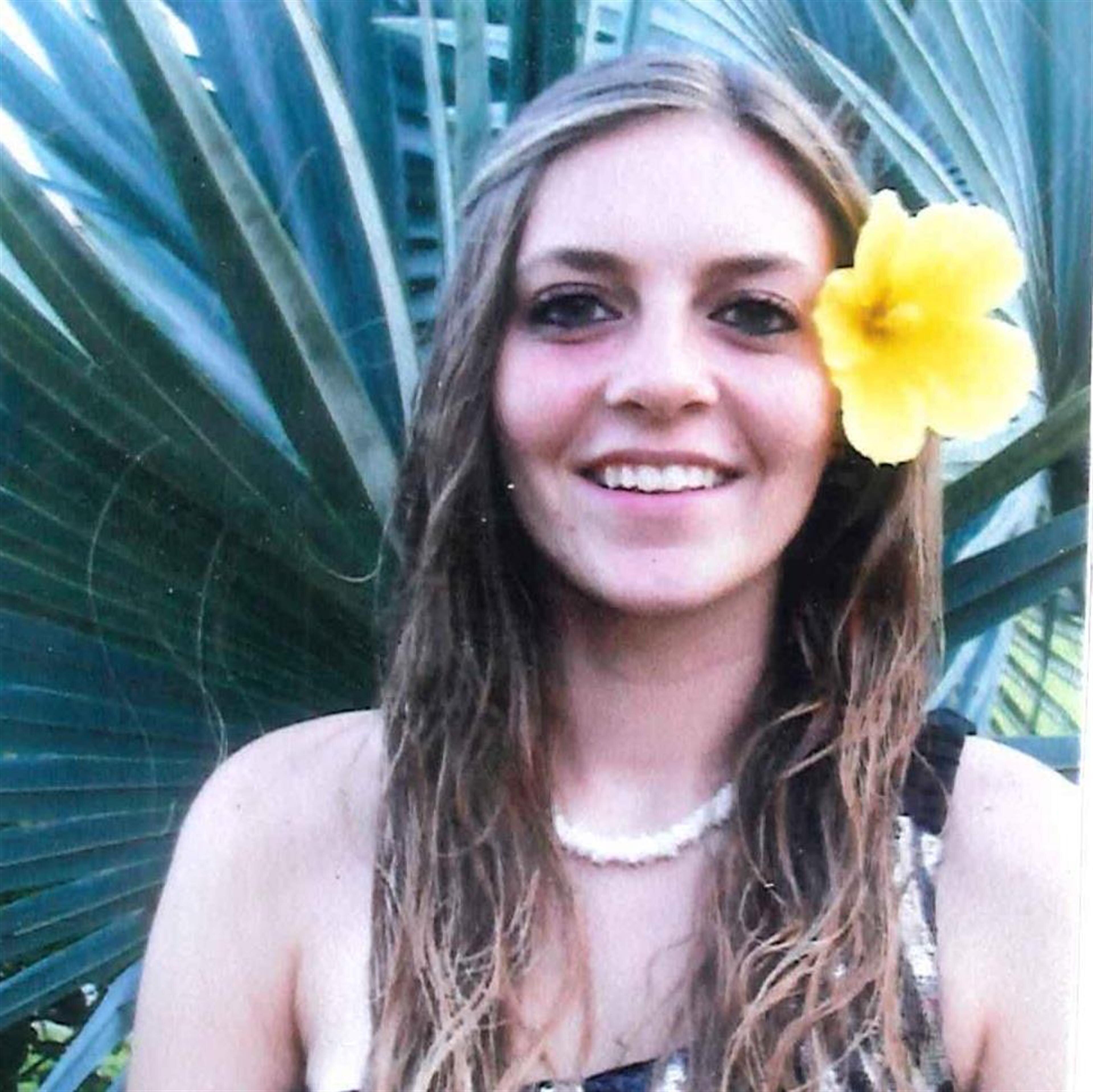 Amber  Darlene France