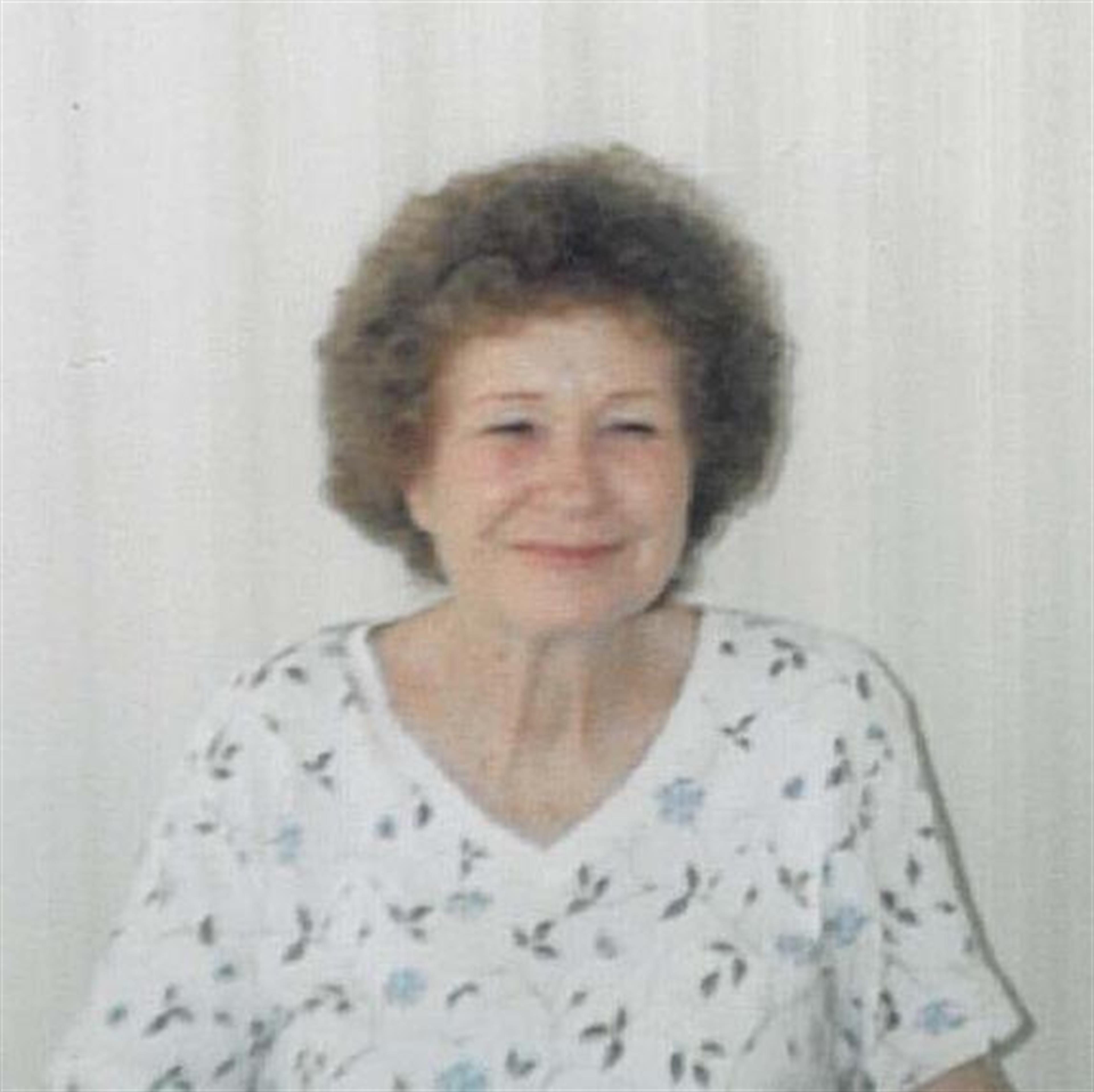 Helen  Joyce Simmons