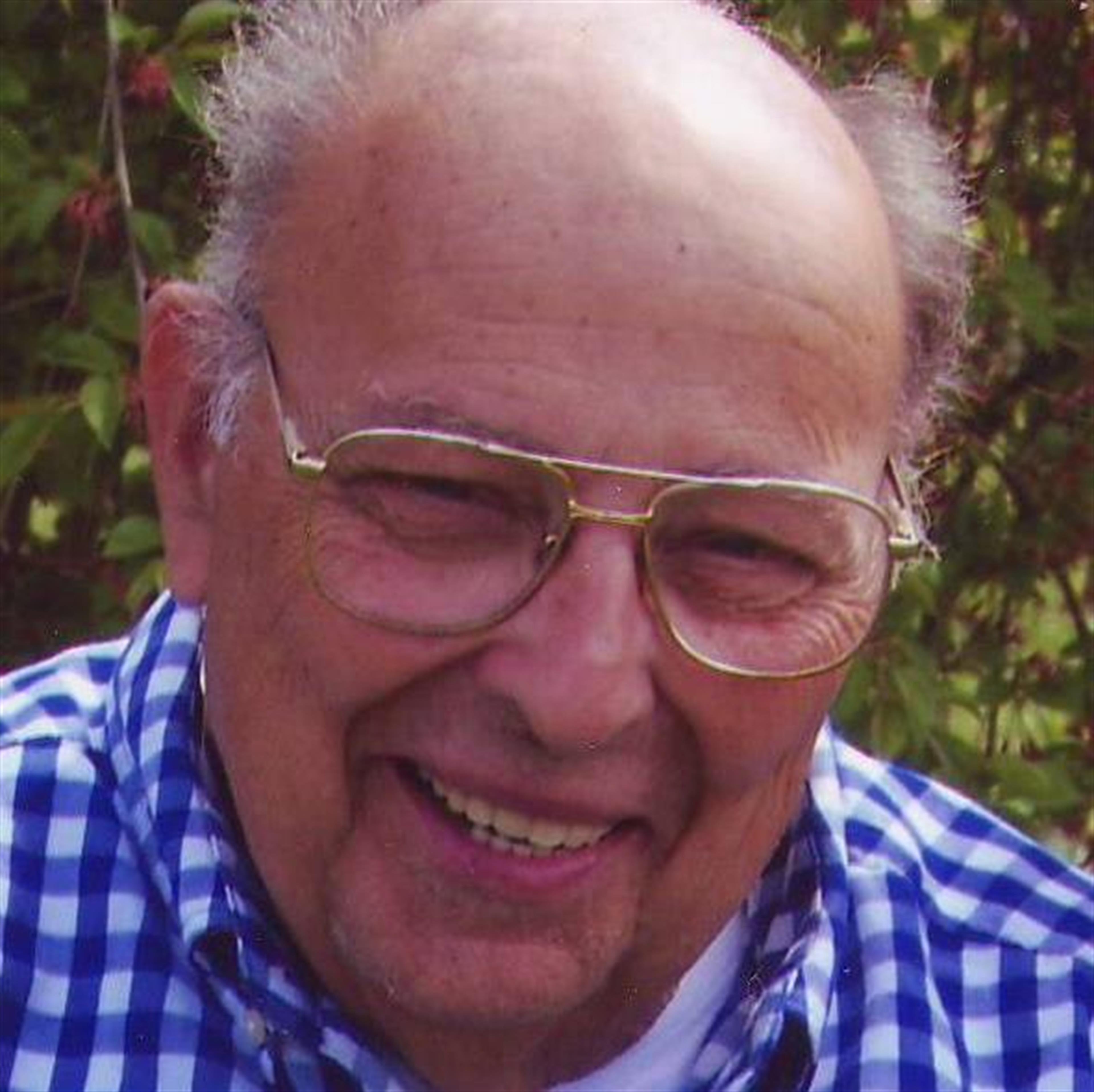 Robert L. Ebling (Lebanon)