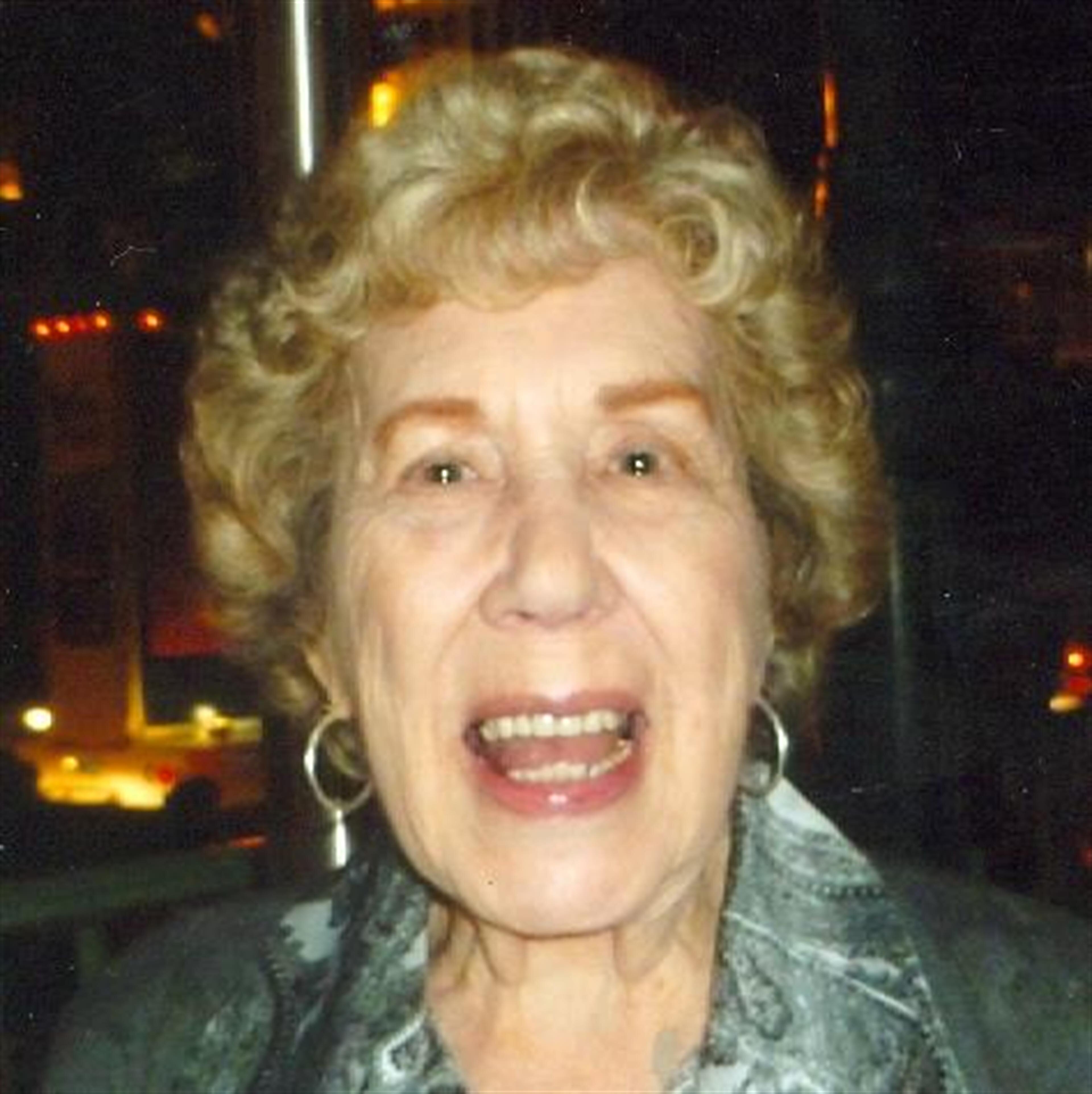 Stella Castro