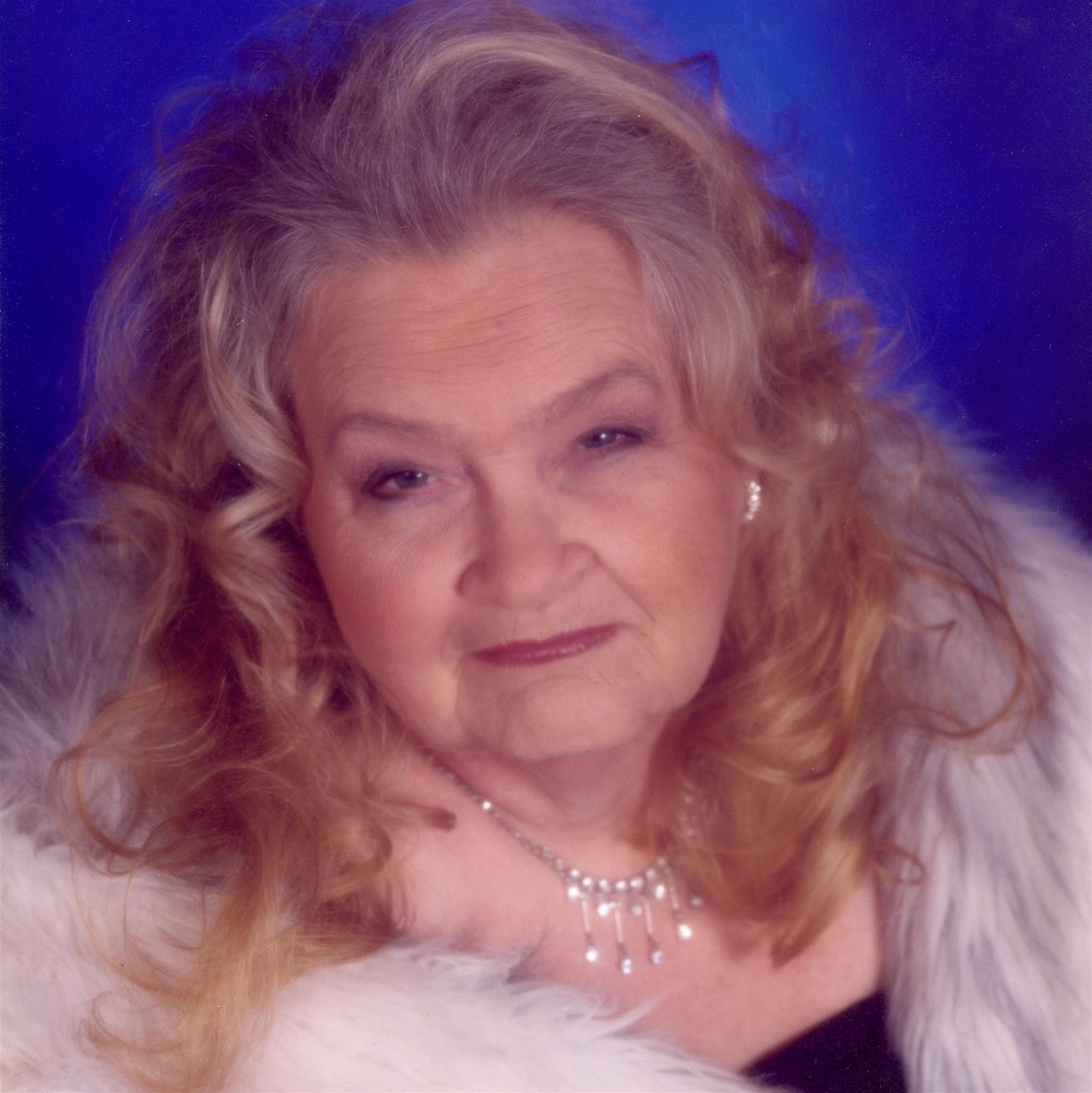 Dorothy E. Plum's obituary picture