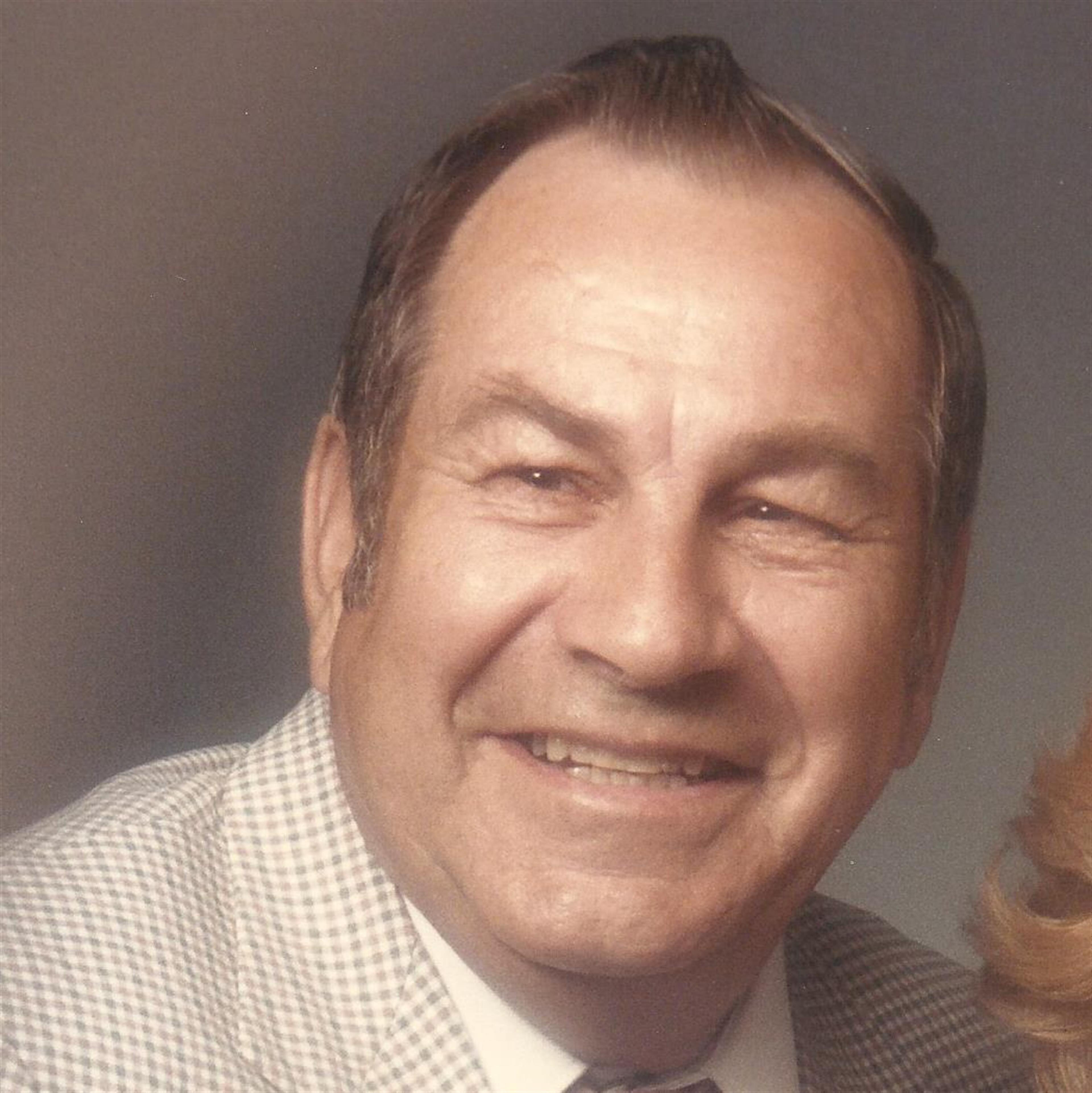 Kenneth R. "Ken" Hanes