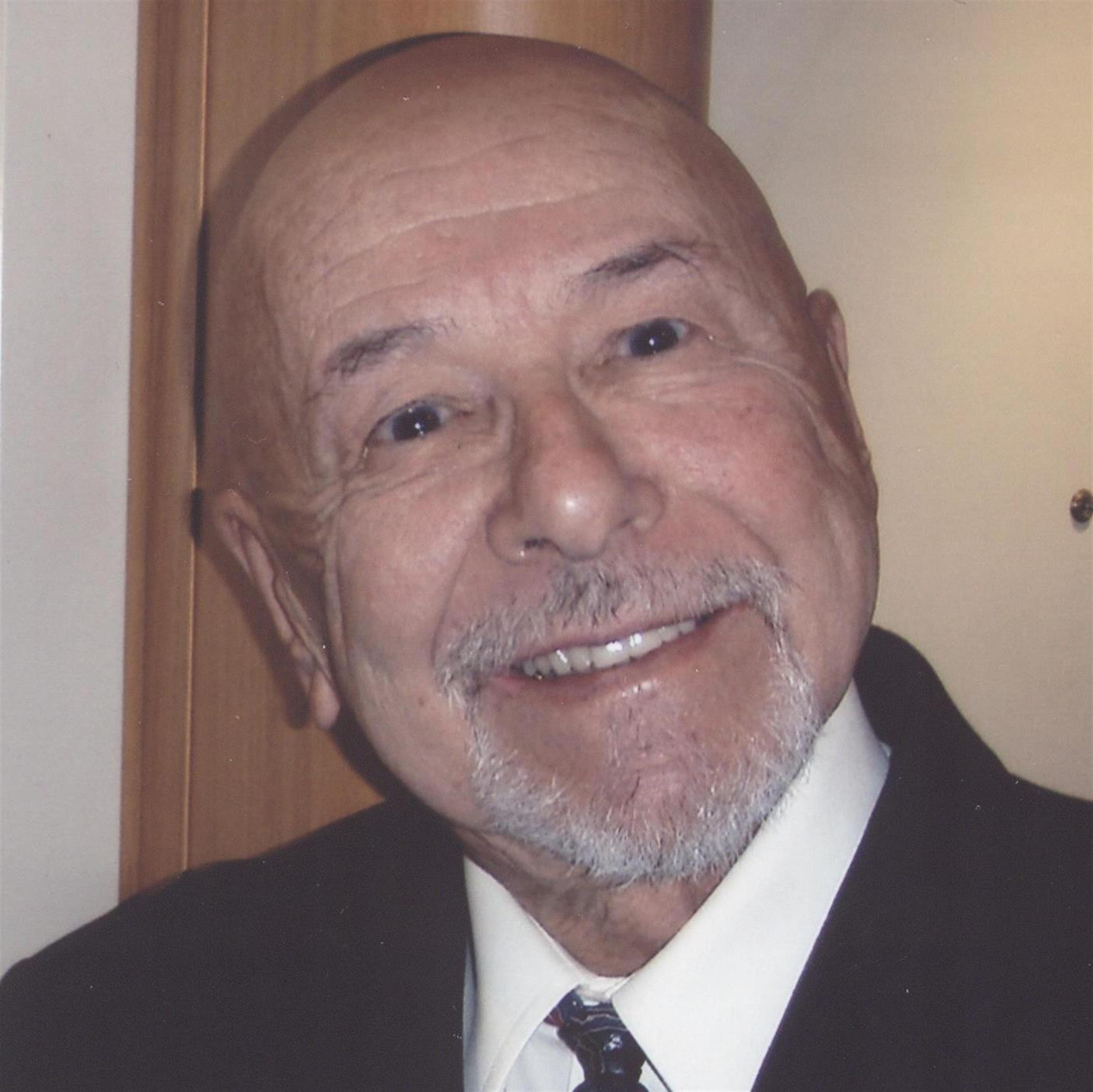 Mr. Robert Anthony Caccavale's obituary picture
