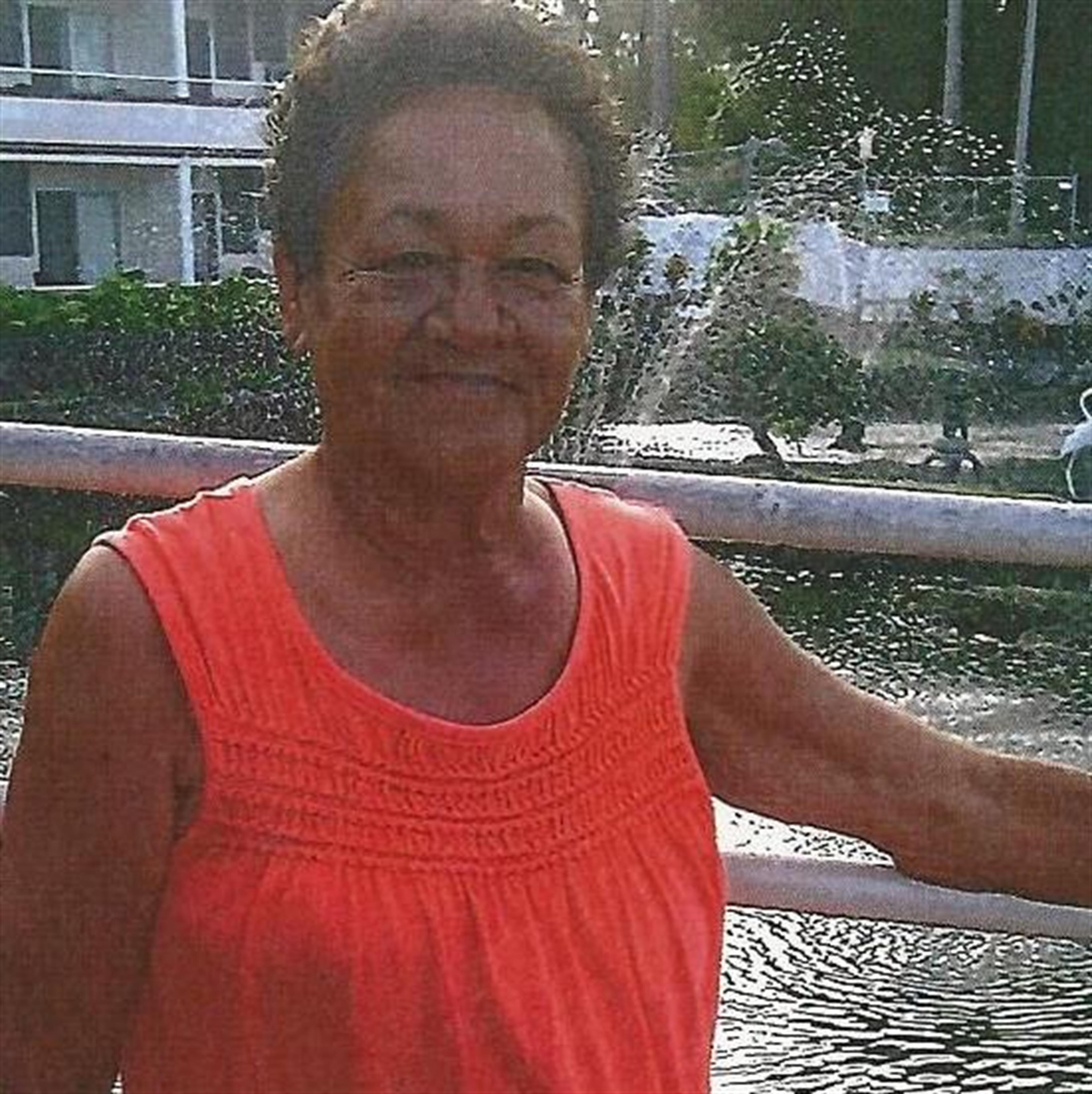 Laura Ann Melekalikimaka  Kukonu Vierra