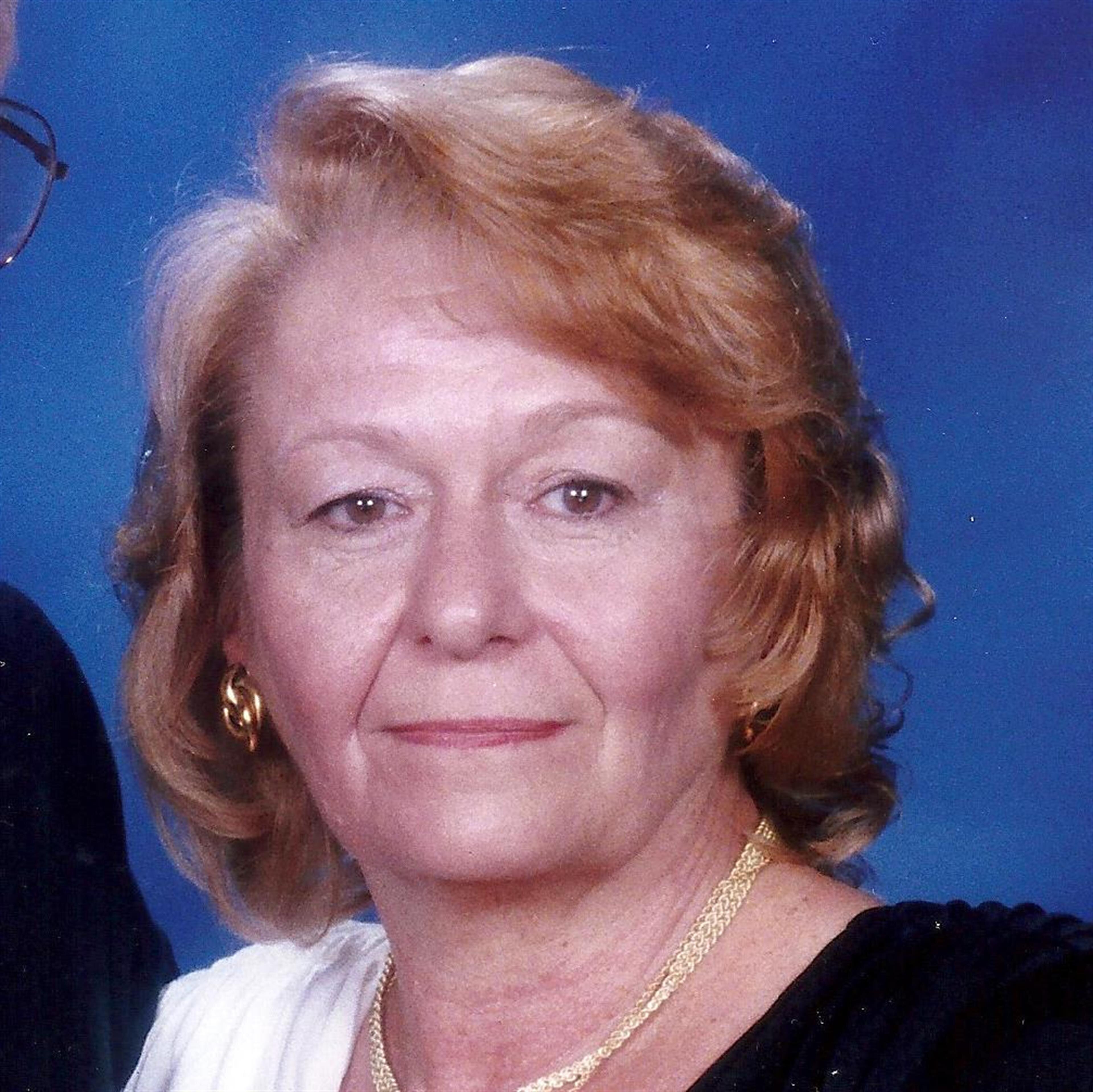 Nancy Hennessy Barry