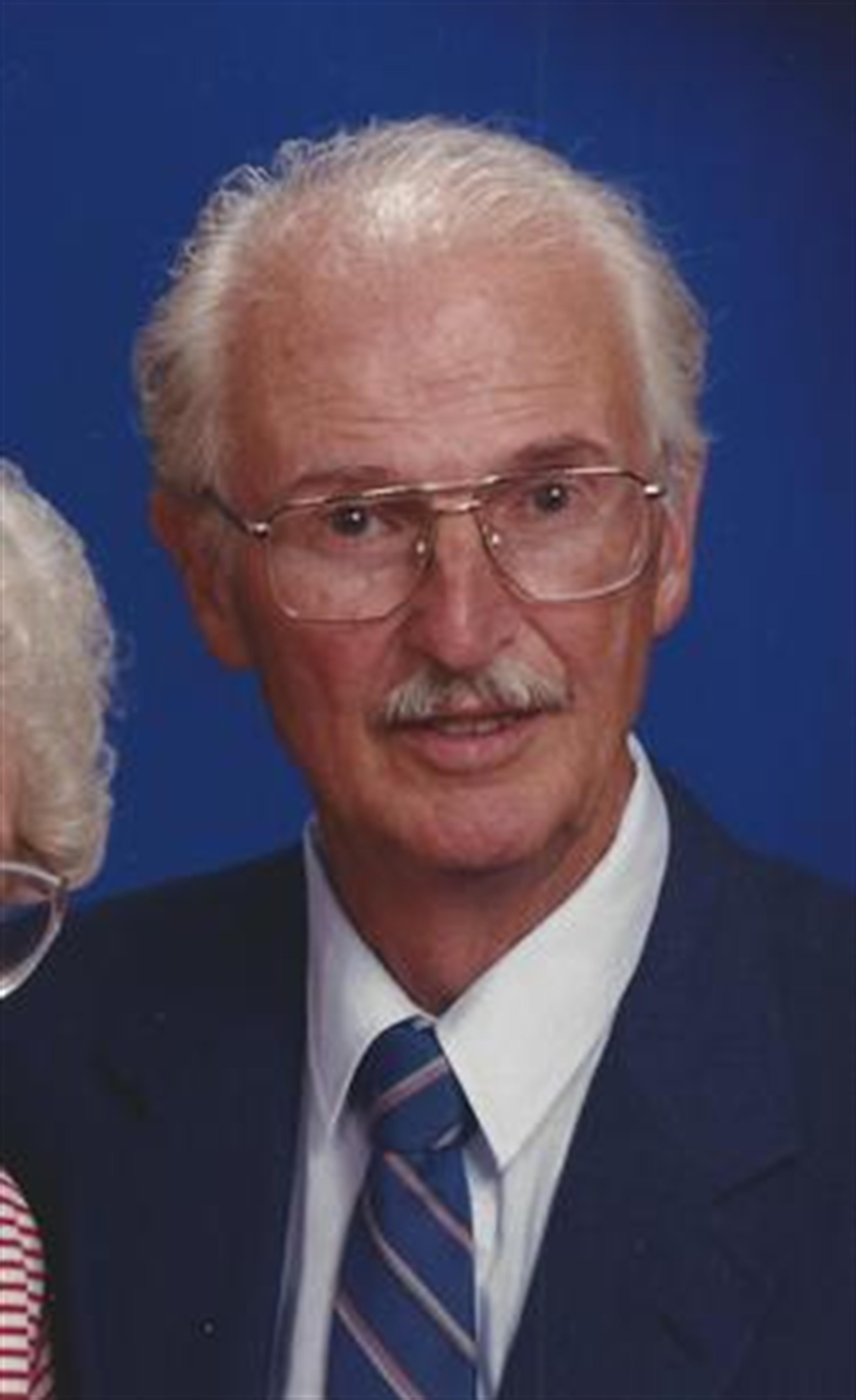 Donald "Don" Ray Bush