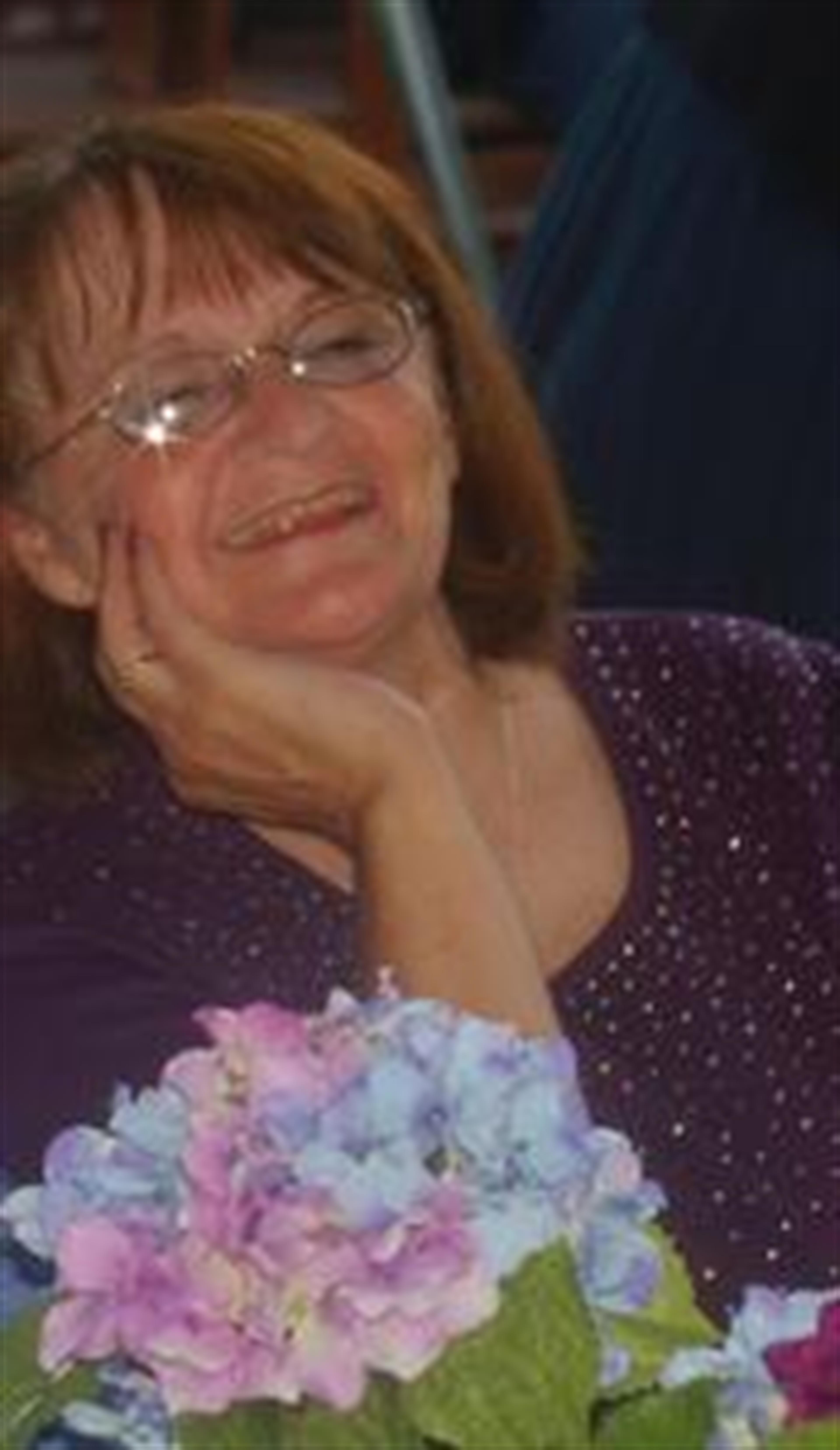 Linda Johnson Cox's obituary picture