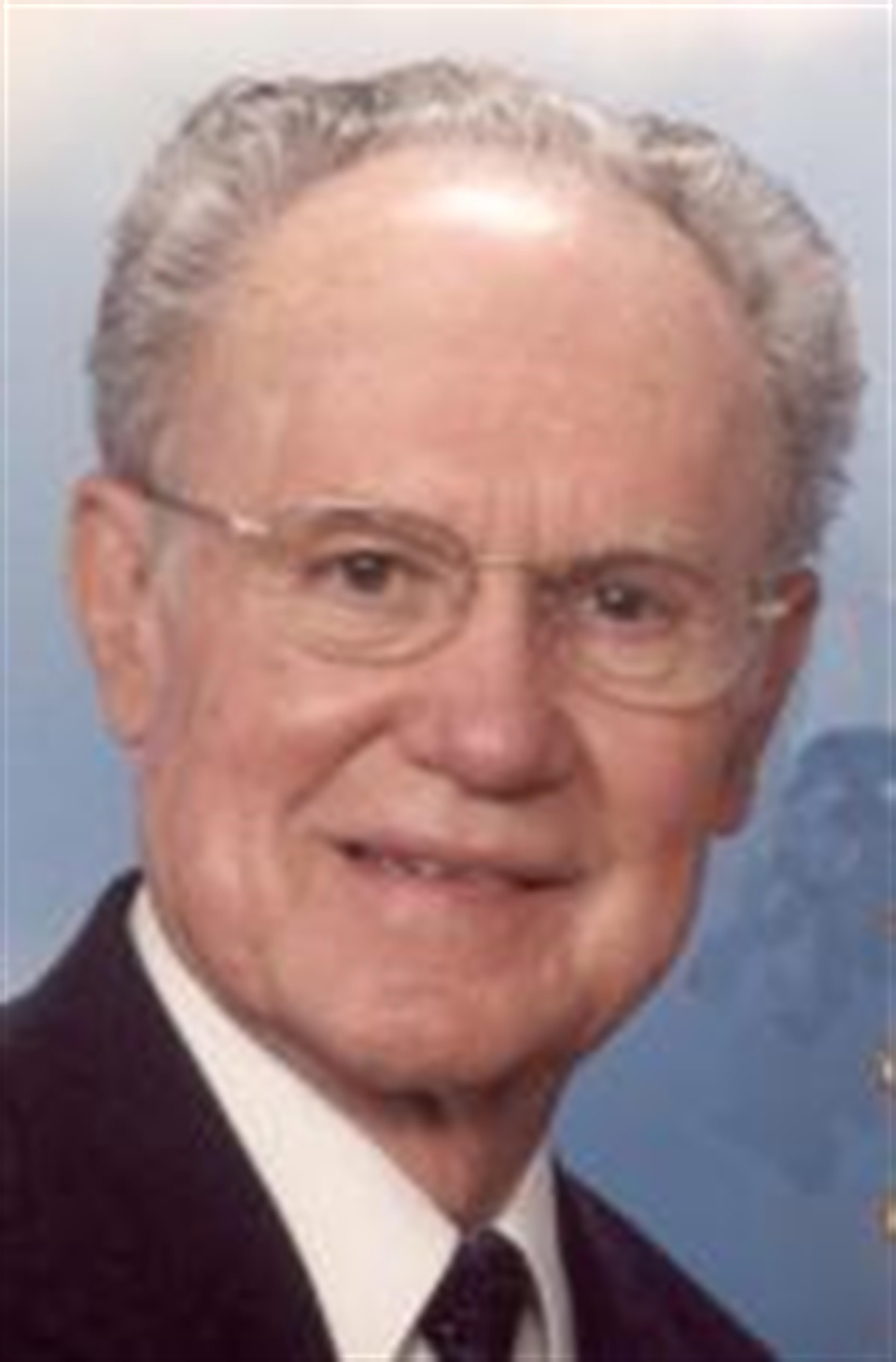 Donald Leigh McCarty's obituary picture
