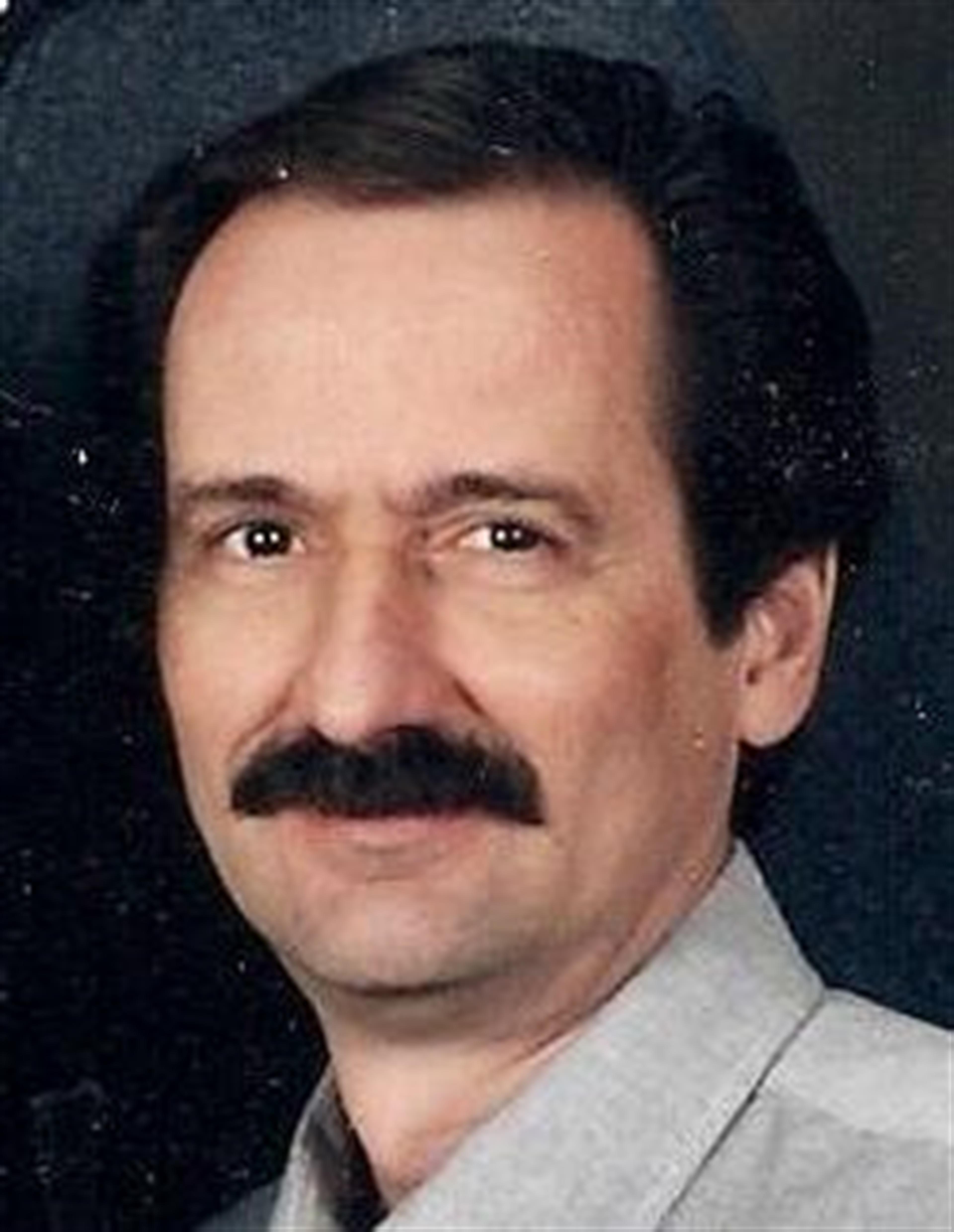 Leslie Julius Reiger's obituary picture