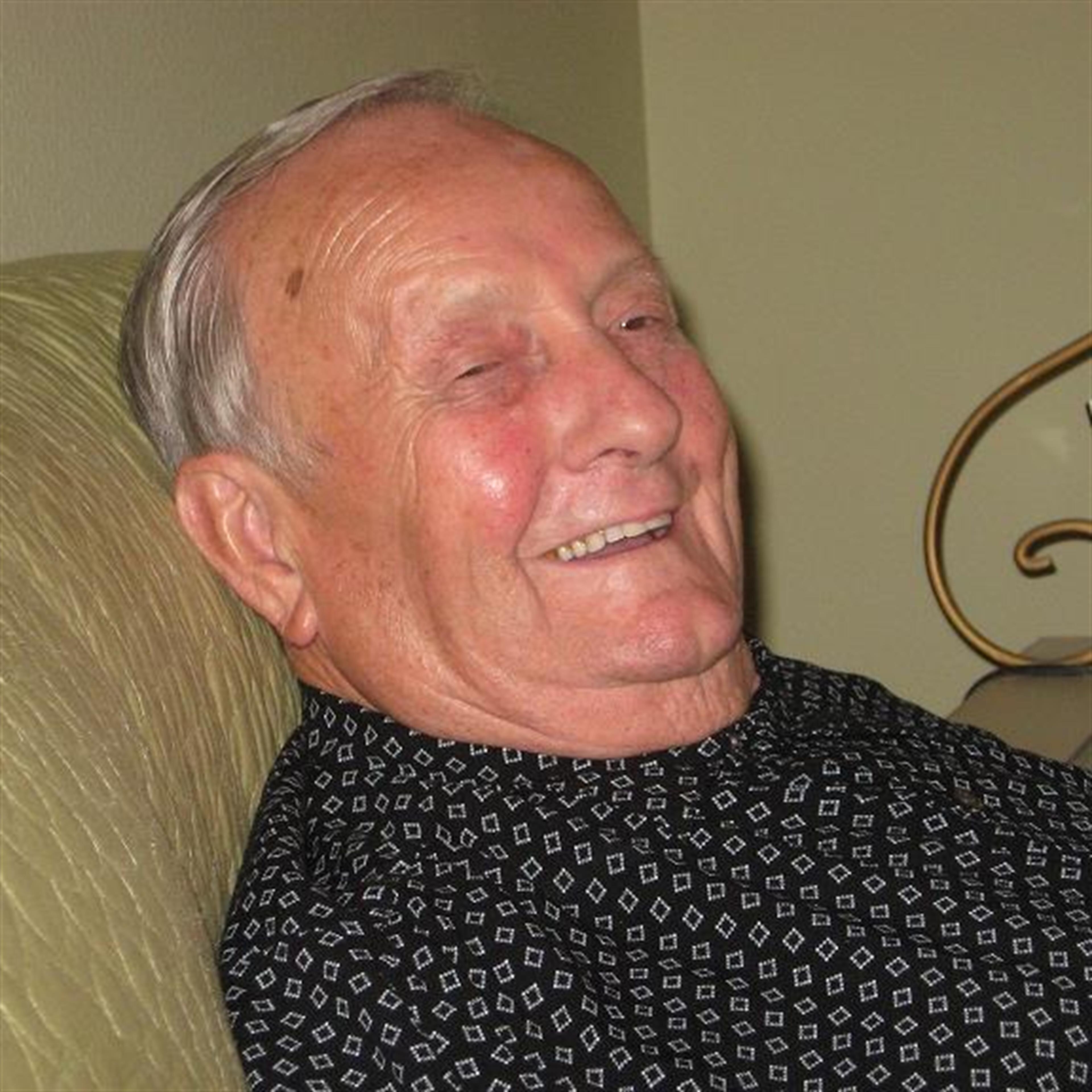 Evan Lee Carter