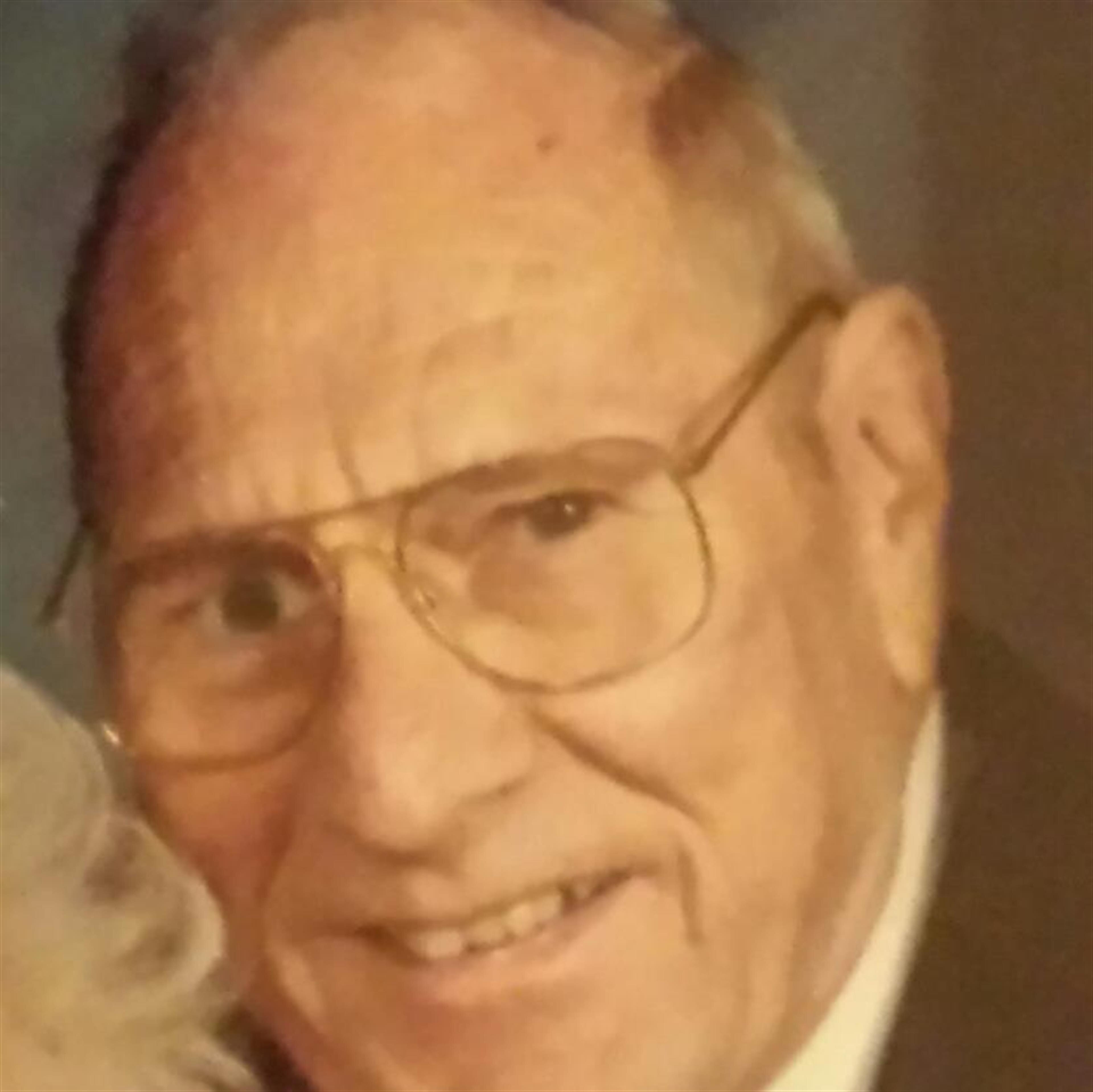 Mr.  James Knabe Jr.